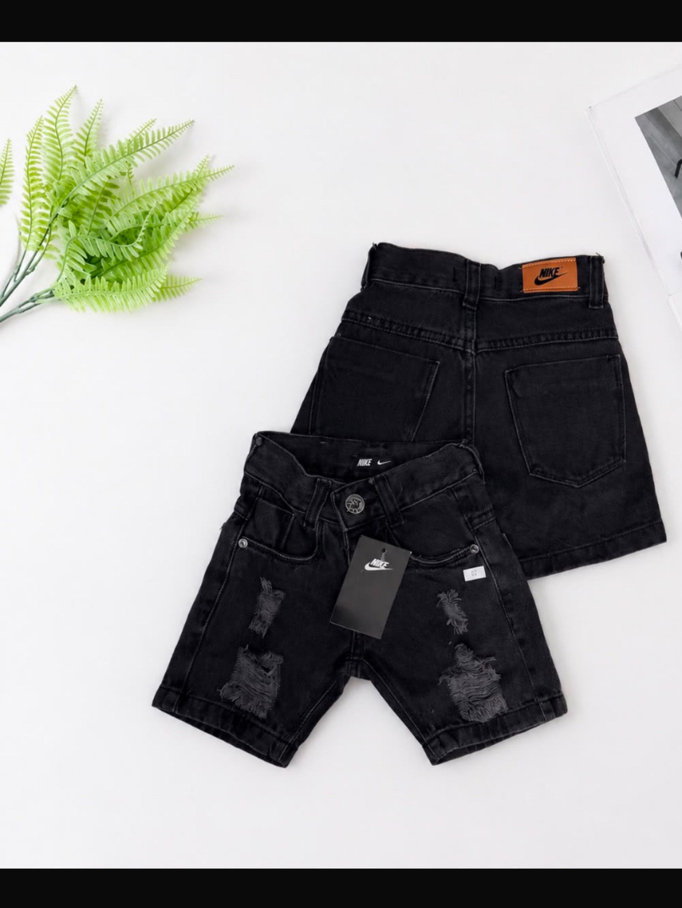 Bermuda jeans preta Nike infantil /juvenil