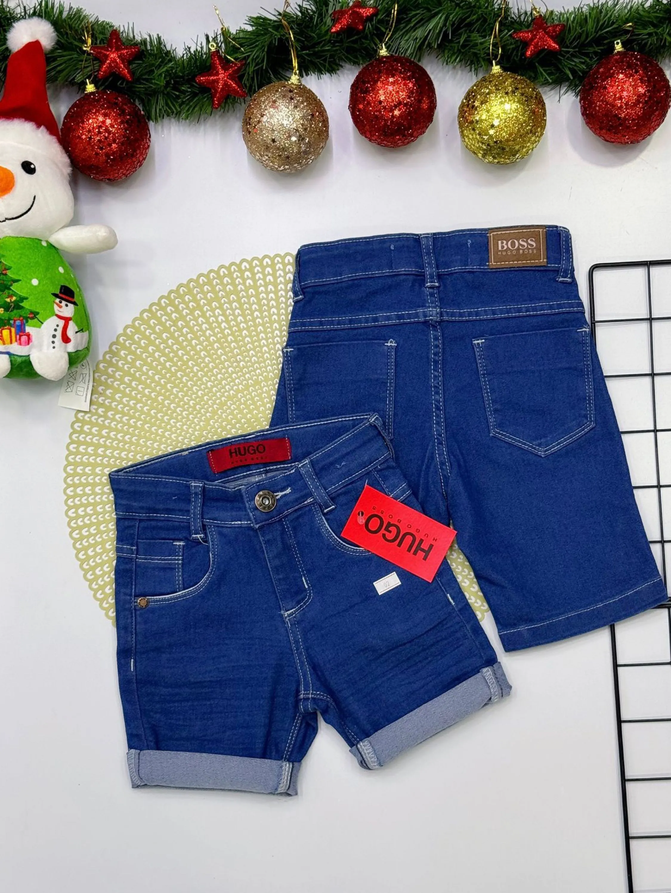 Bermuda jeans Hugo Boss infantil/juvenil linha premium