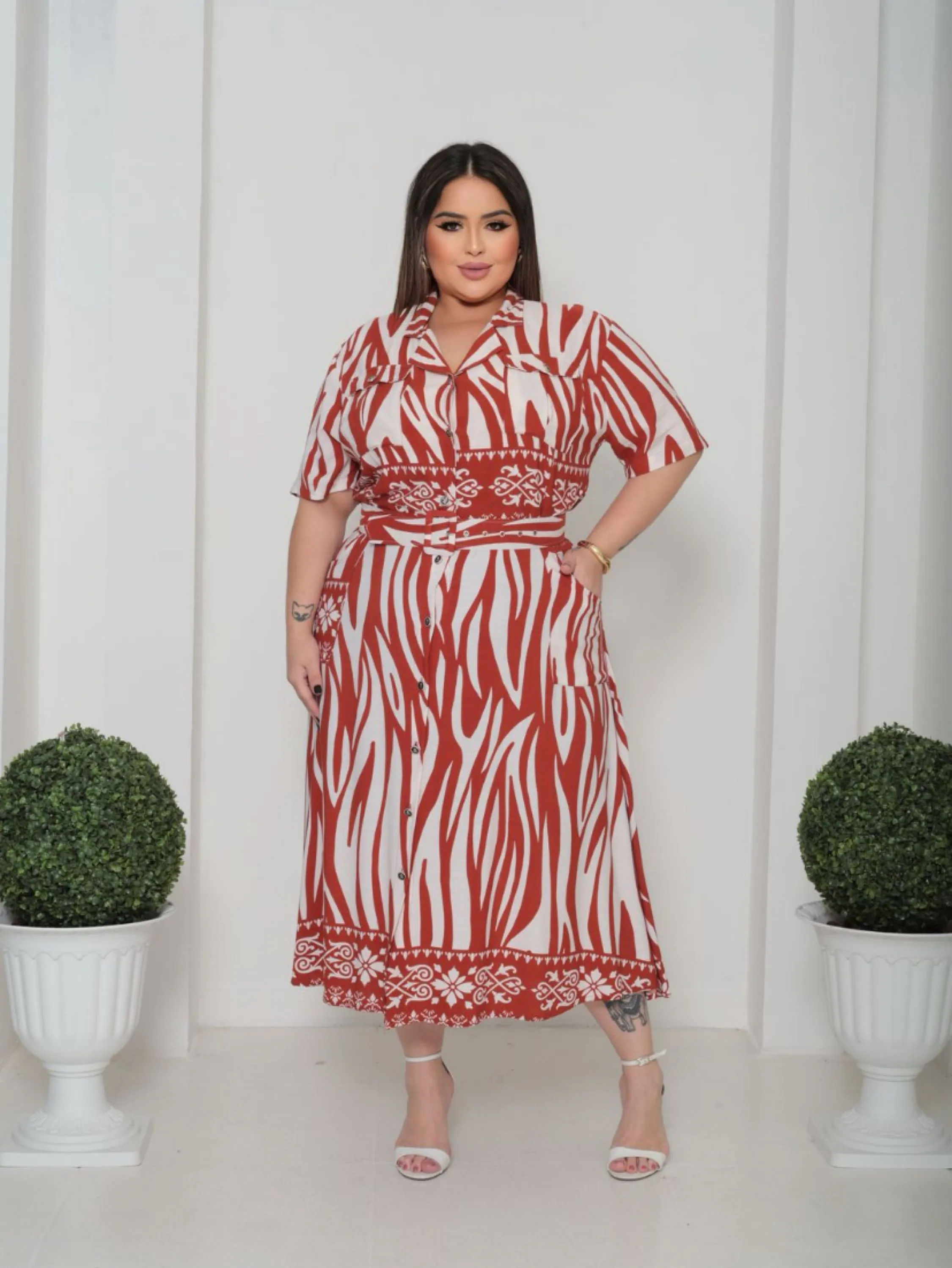 Chamise mid com bolso e cinto forrado Plus size