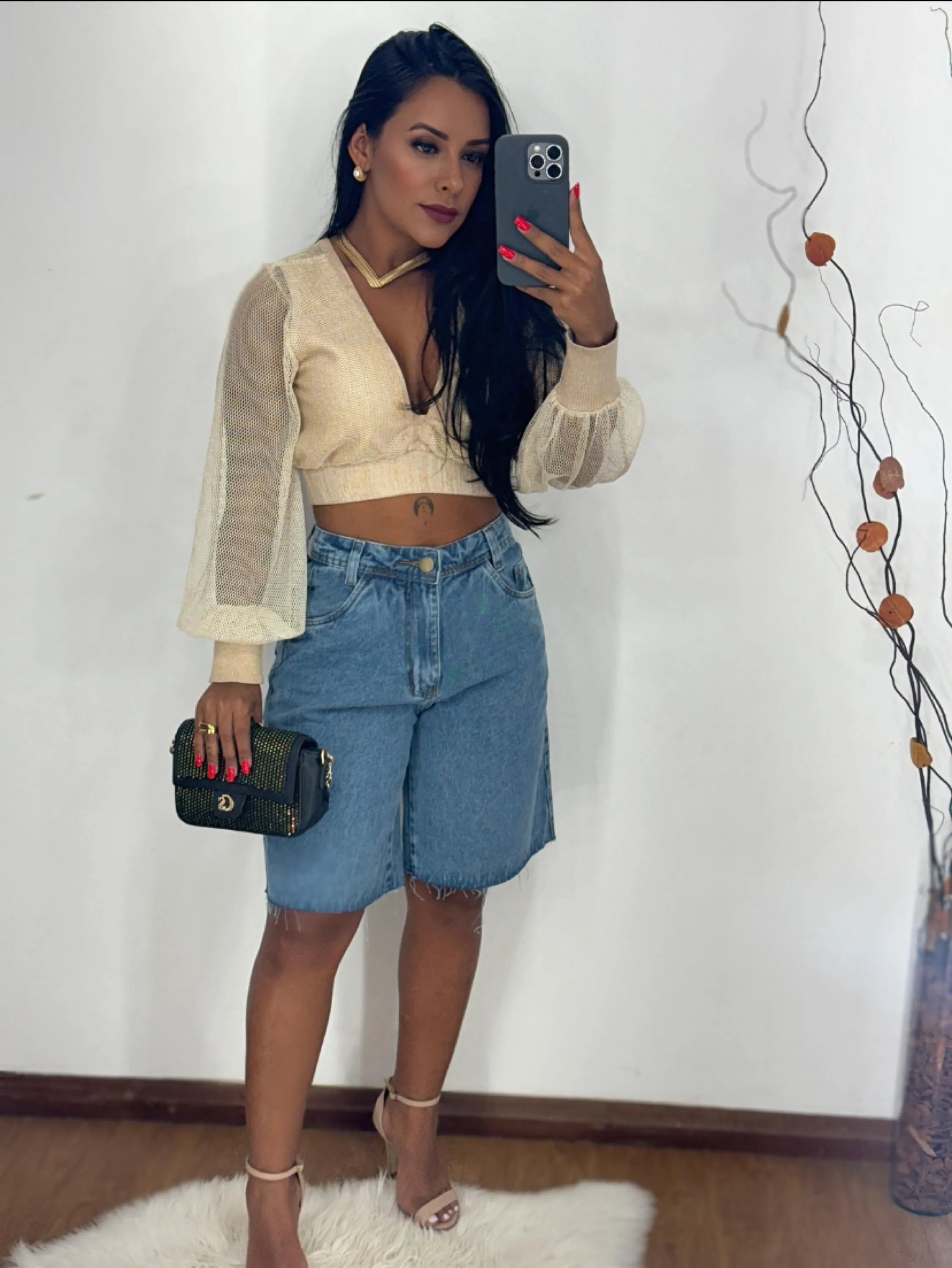 Shorts Mom jeans barra  desfiada ( Vau)