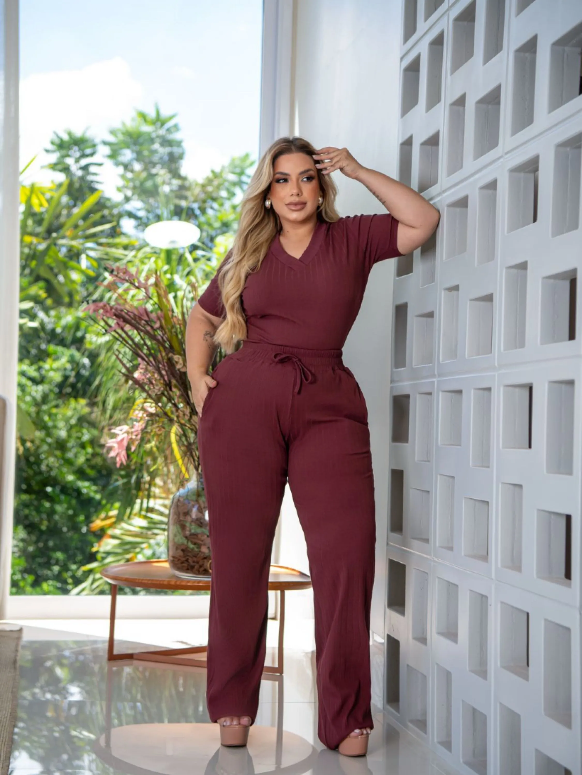 Conjunto Pantalona e t-shirt Plus size tecido ribana