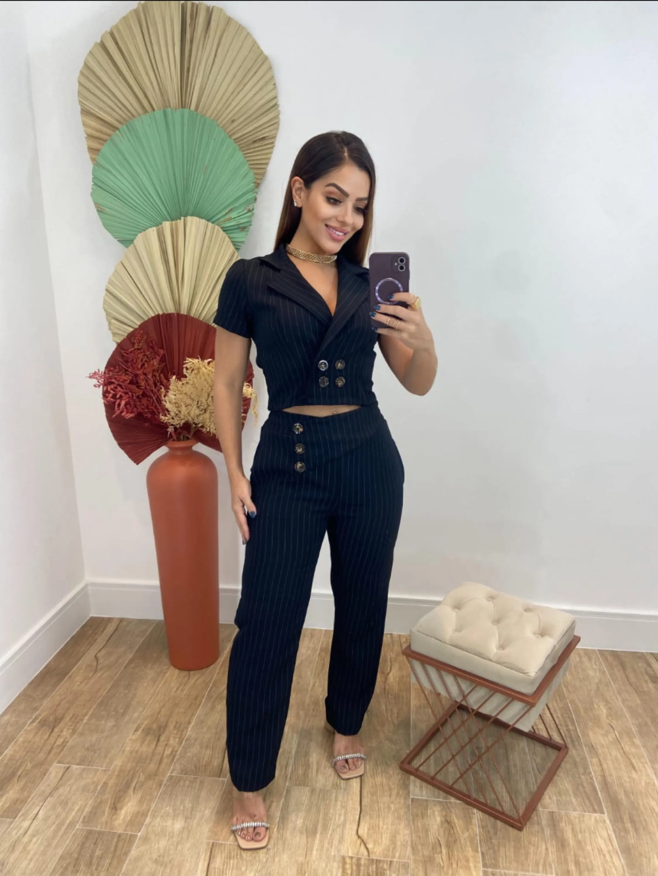 Conjunto feminino em alfaiataria