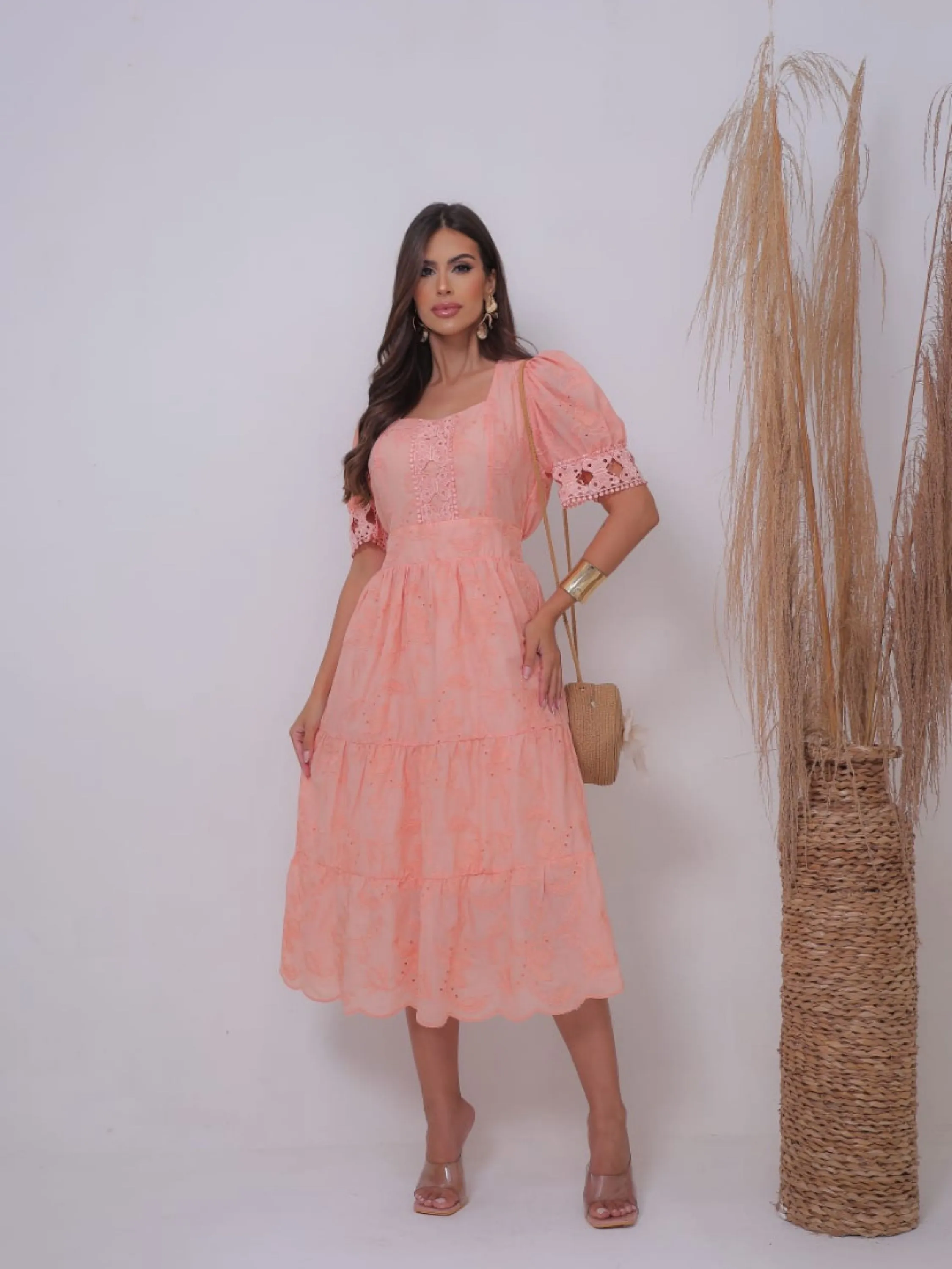 Vestido longuete manga princesa tecido lesse forrada