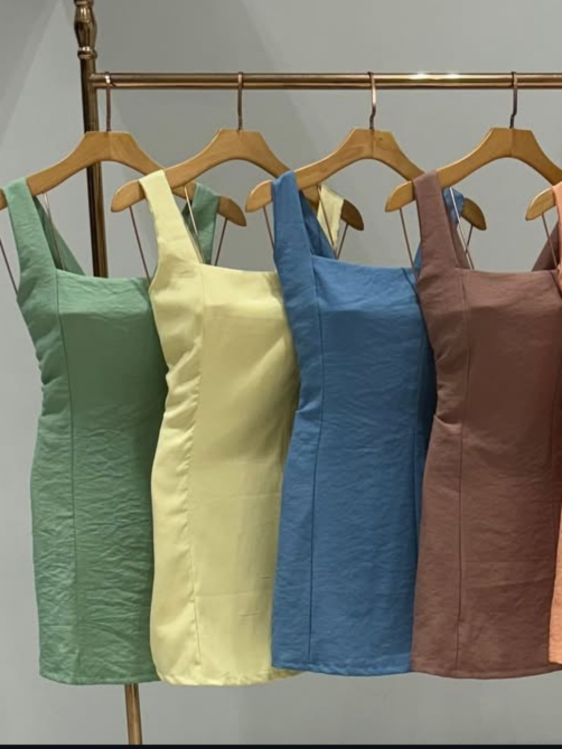 Vestido tubinho tecido sensorial veste até 40