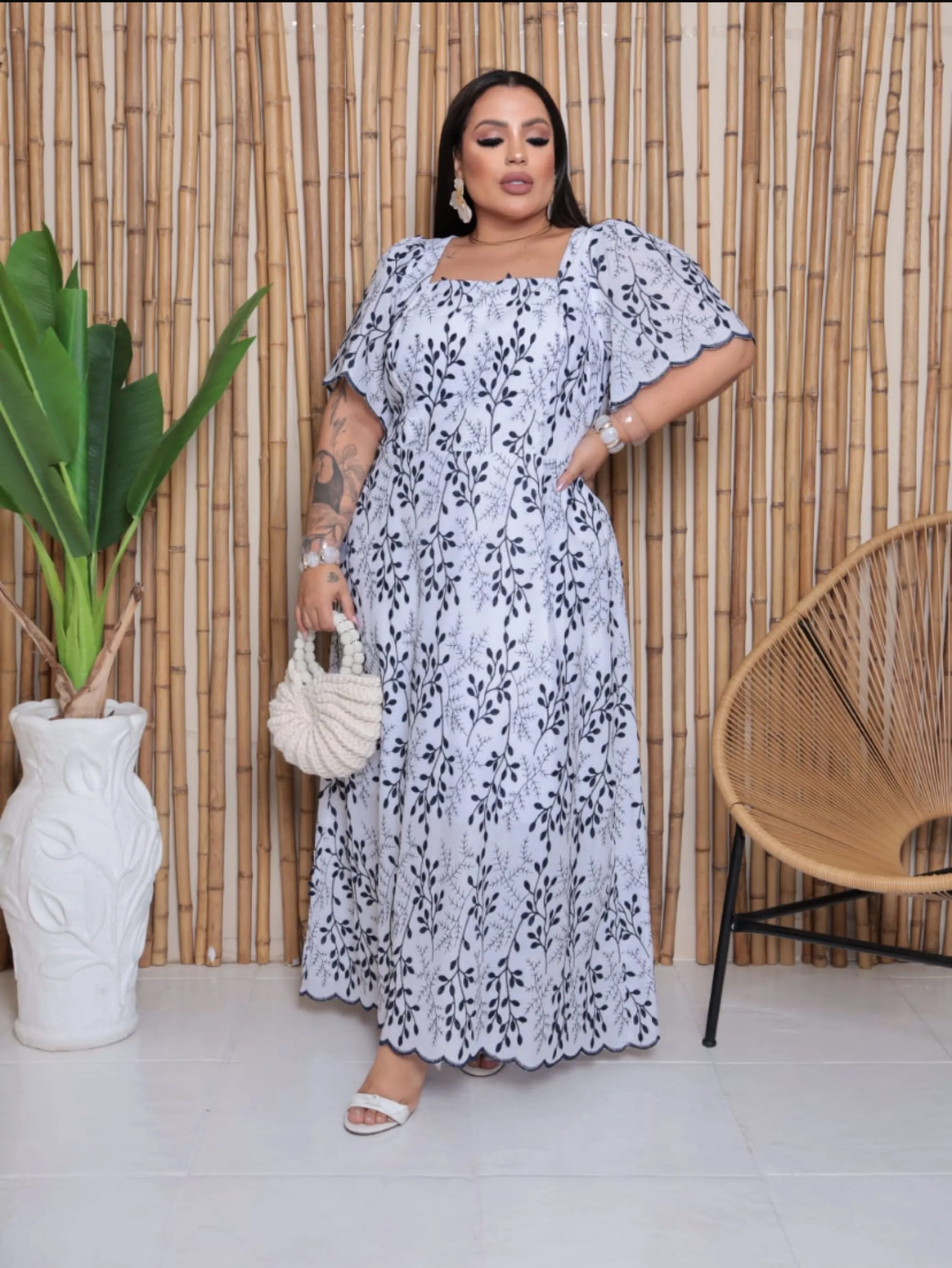 Vestido longo com forro no plus size