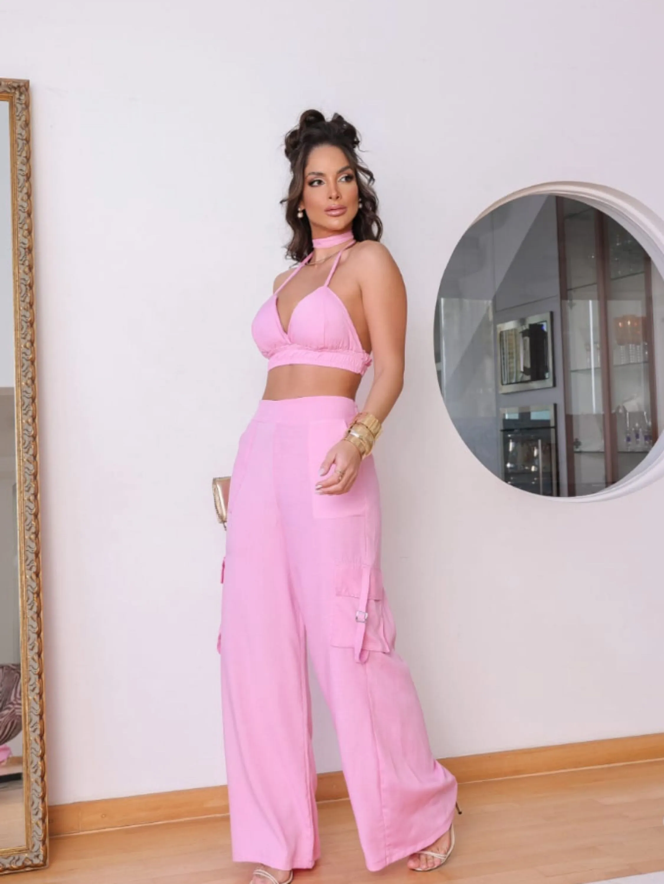 Conjunto Ana pantalona cargo é top com Borjo