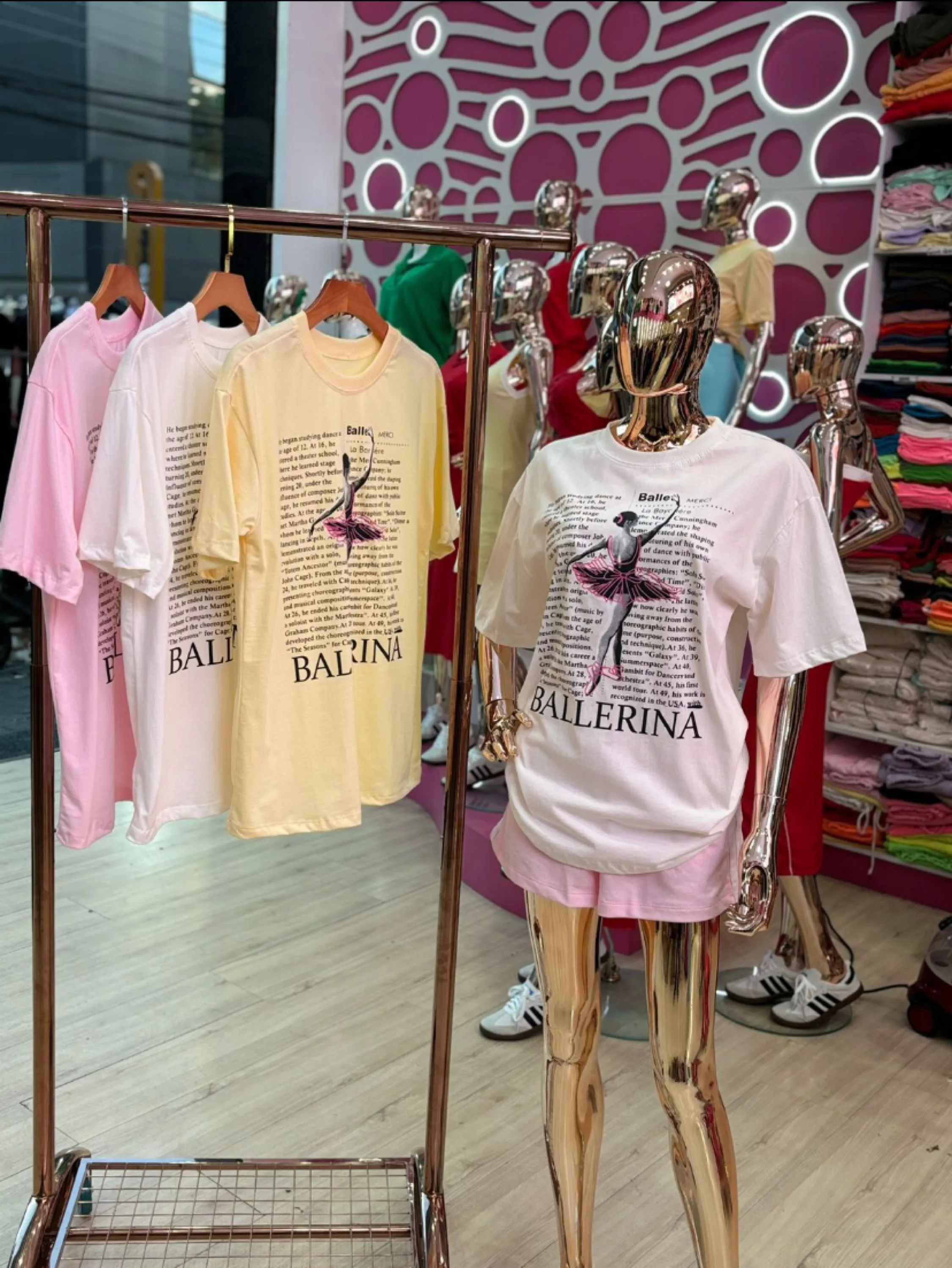 T-shirt bailarina 100% algodão gola Ribana  tamanho único