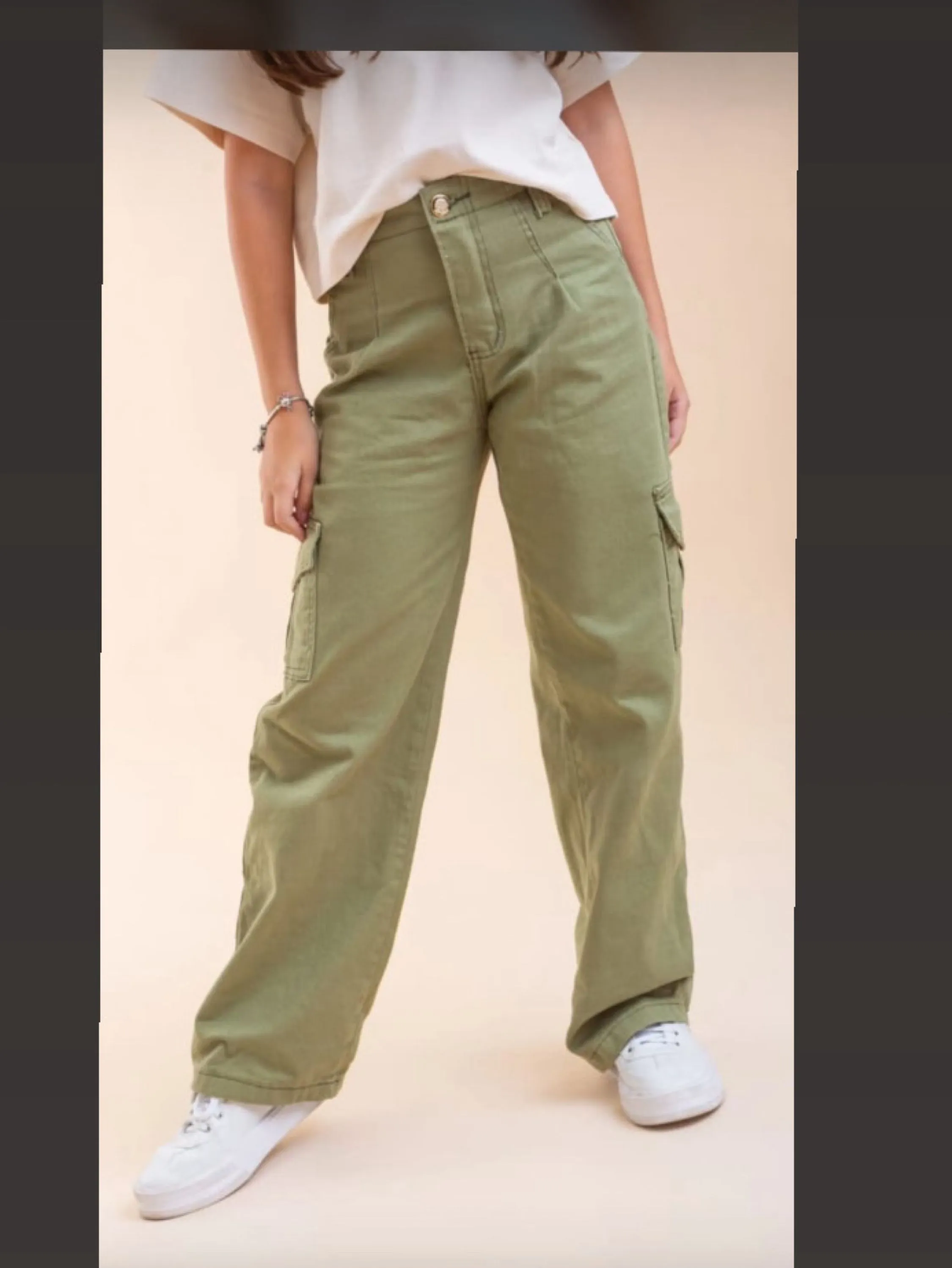 Calça jeans verde cargo juvenil