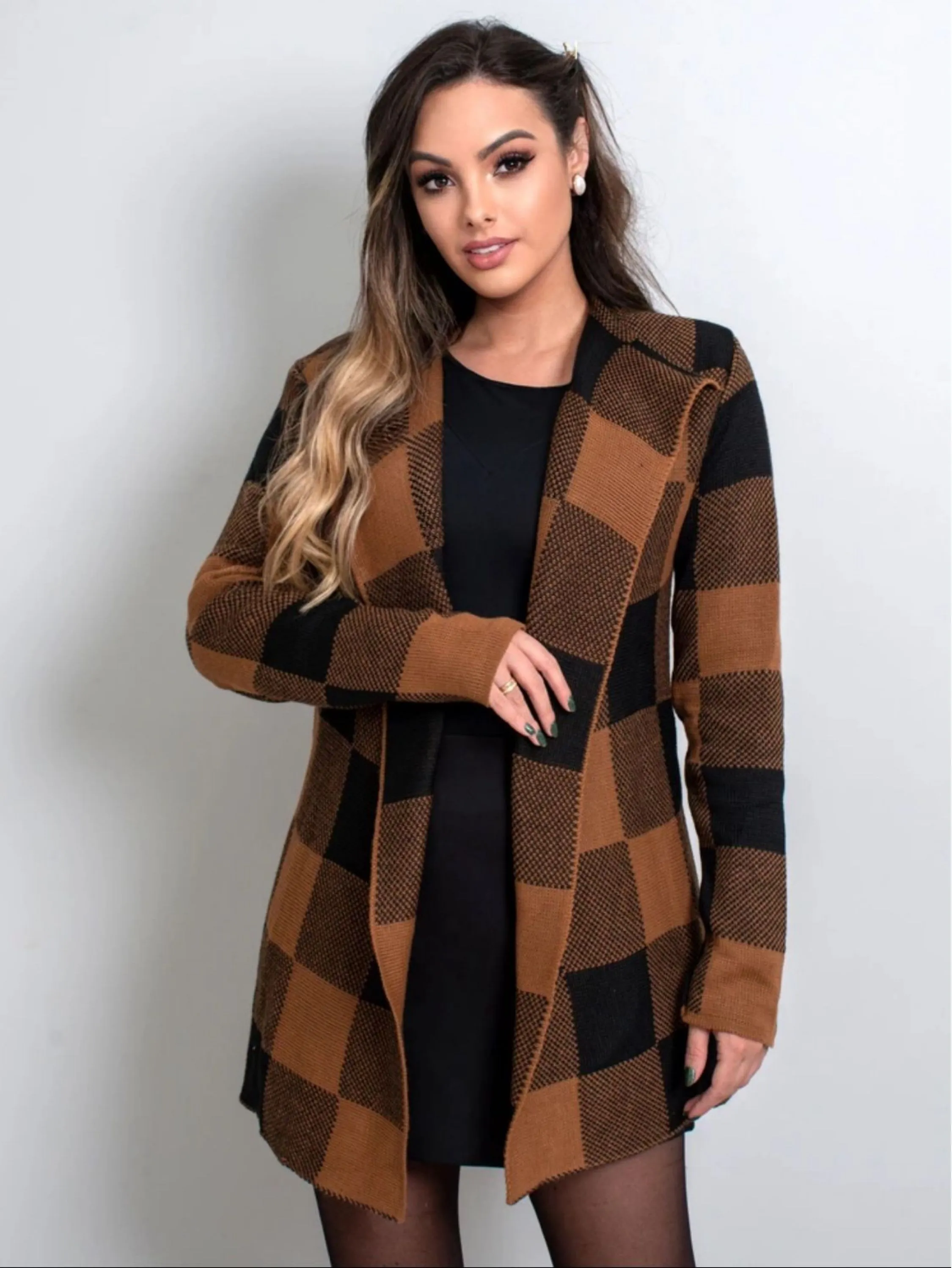 Poncho Quadriculado Tricô