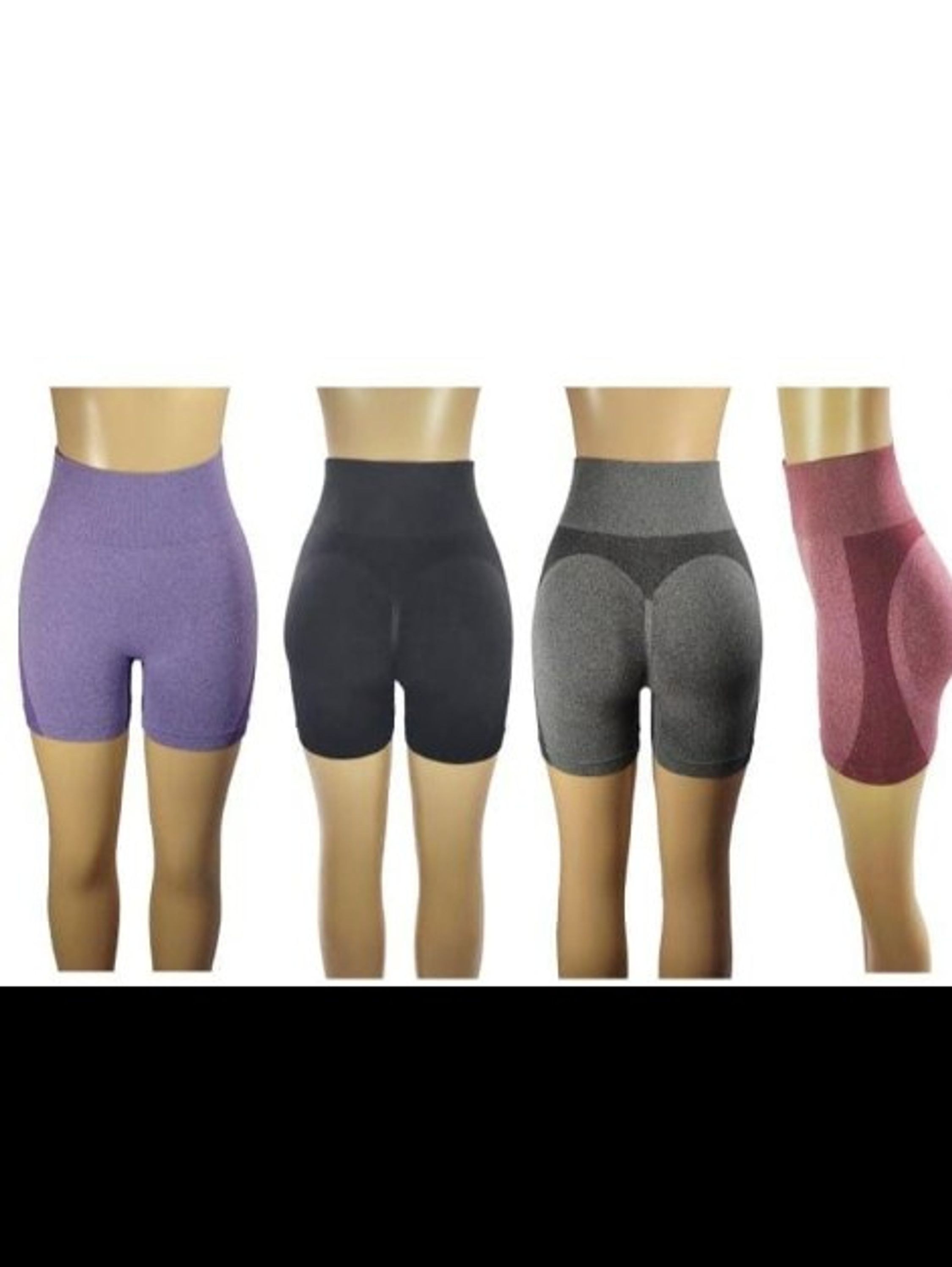 Shorts empina bumbum