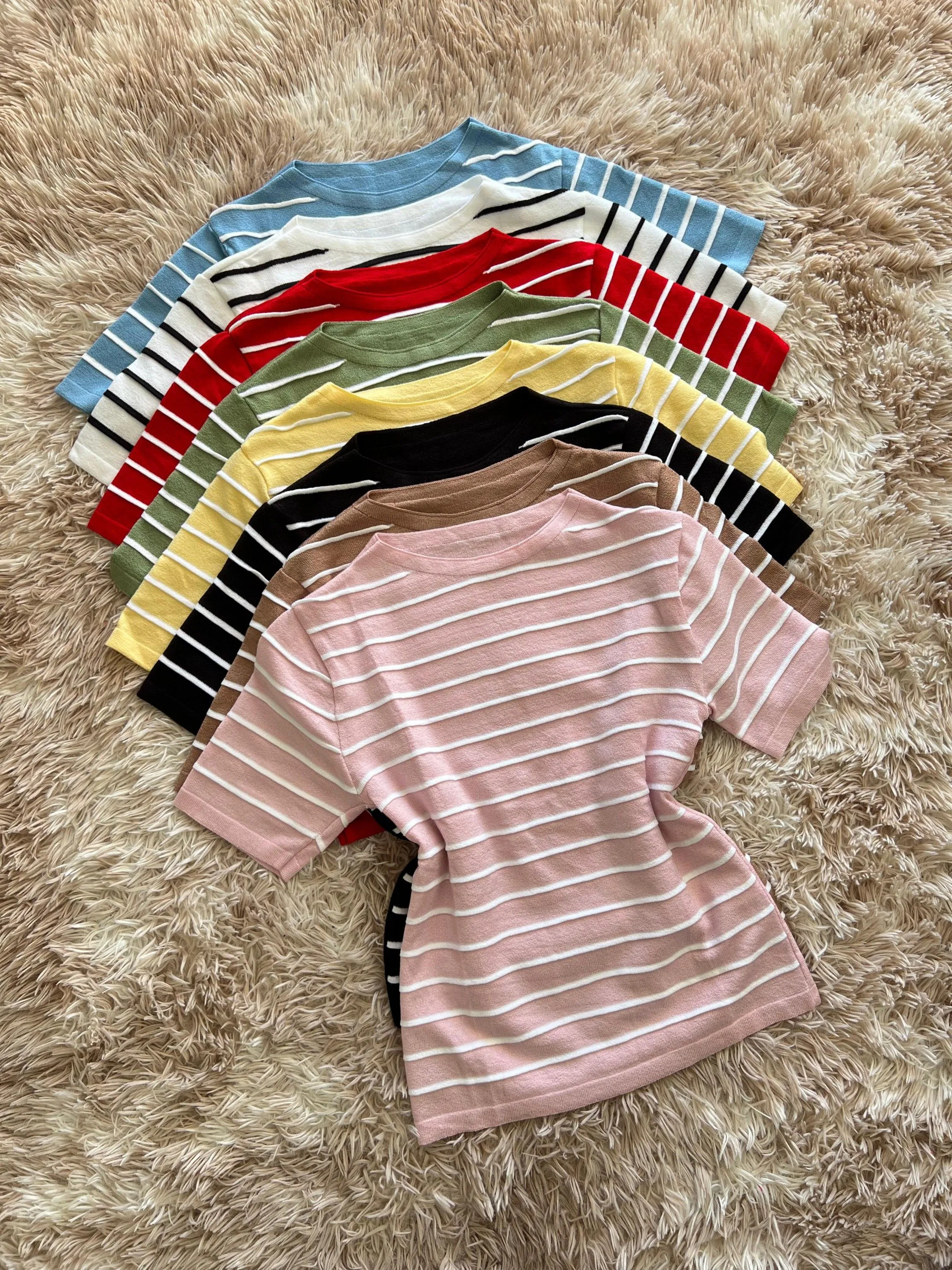 Blusa listrado manga curta básico tricô modal