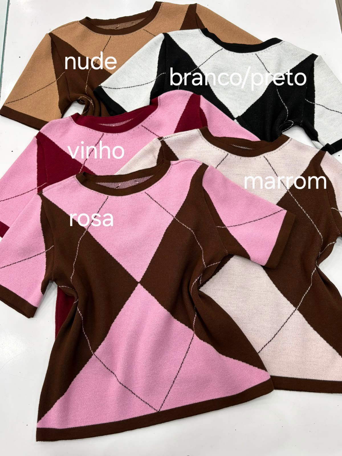 Blusa Feminina em Tricô Modal Geométrica
