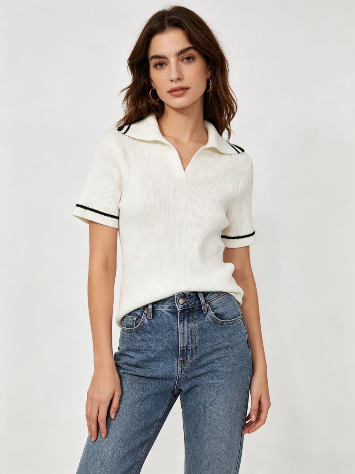 Blusa Polo Feminina em Tricô Modal Canelado