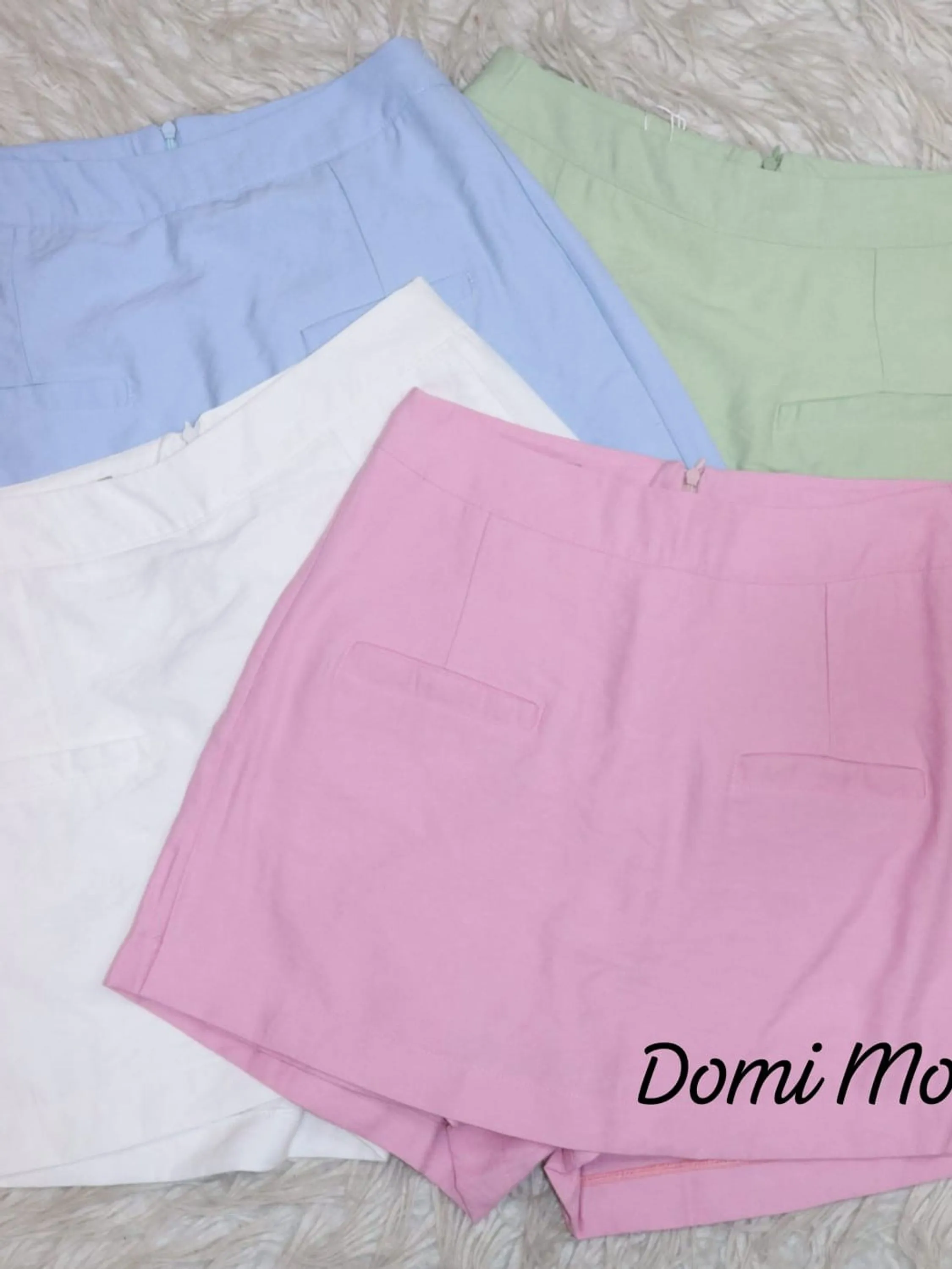 Domi Modas Shorts Saia Tecido Amarante Estilosa Tendência de Moda 2025 213