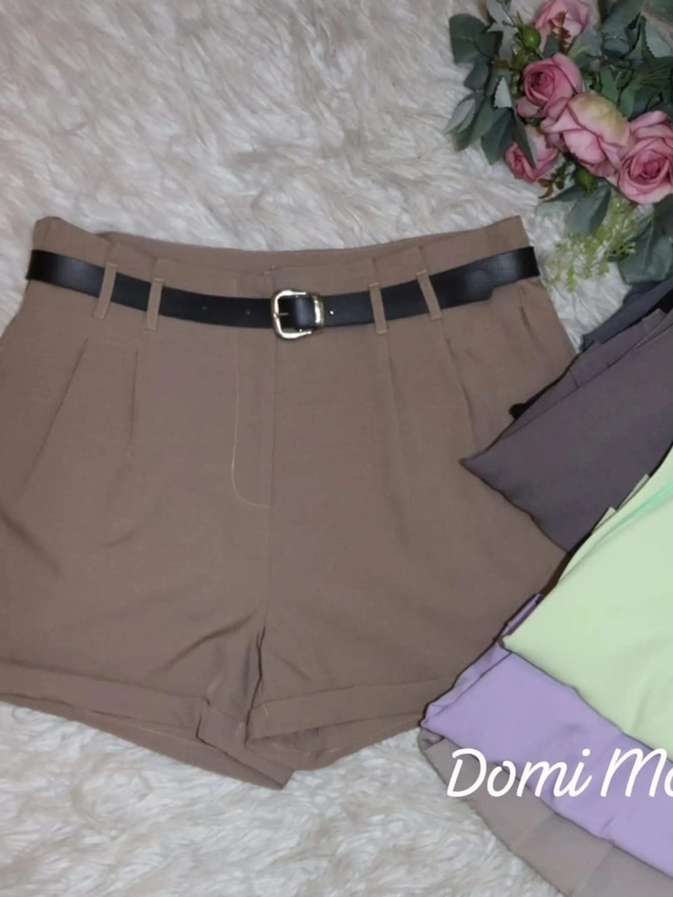 Domi Modas Short Feminino em Gabardine Cintura Alta Coleção Nova G173