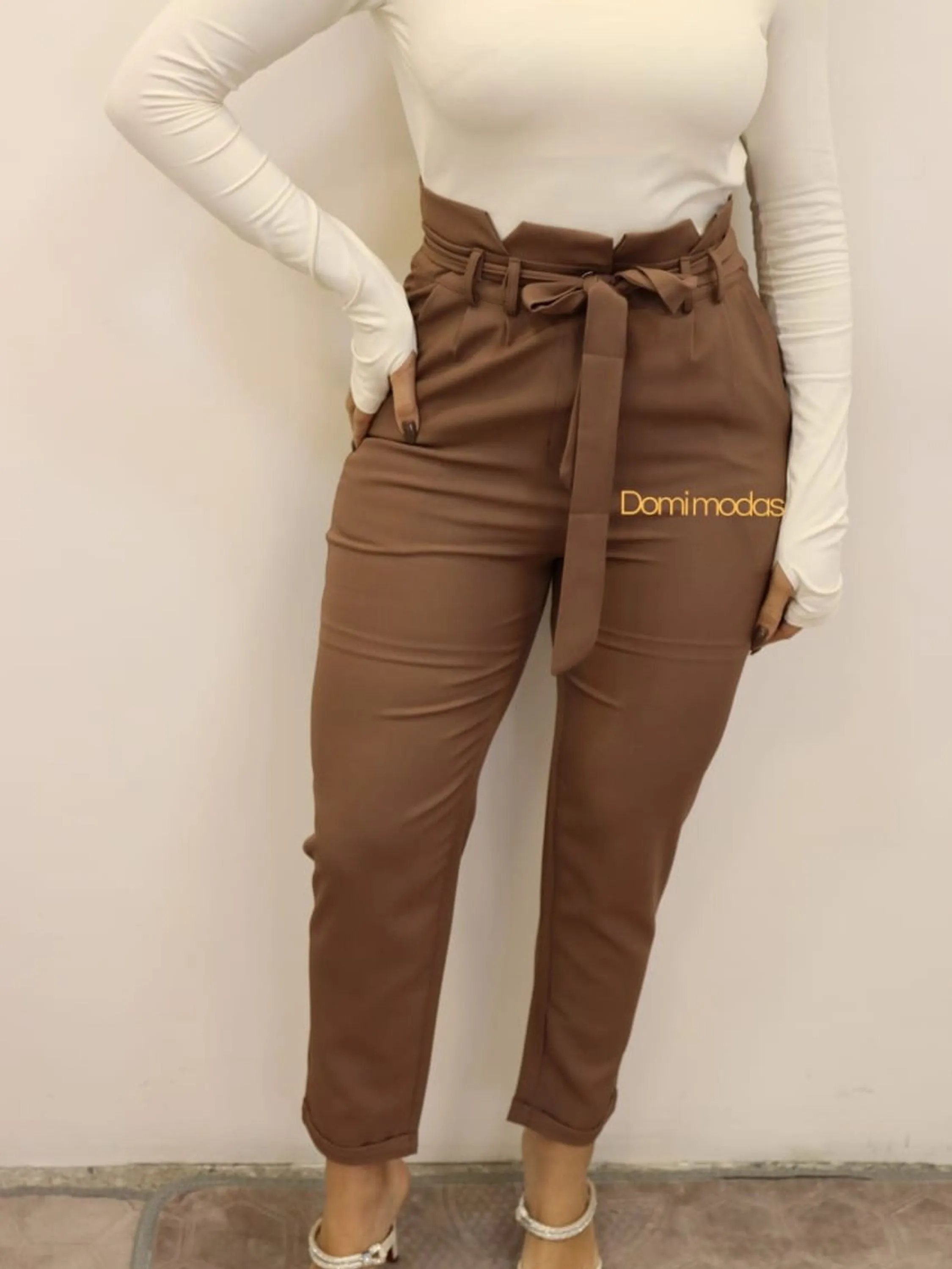 Domi Modas Calça feminina Luis Twill 87700