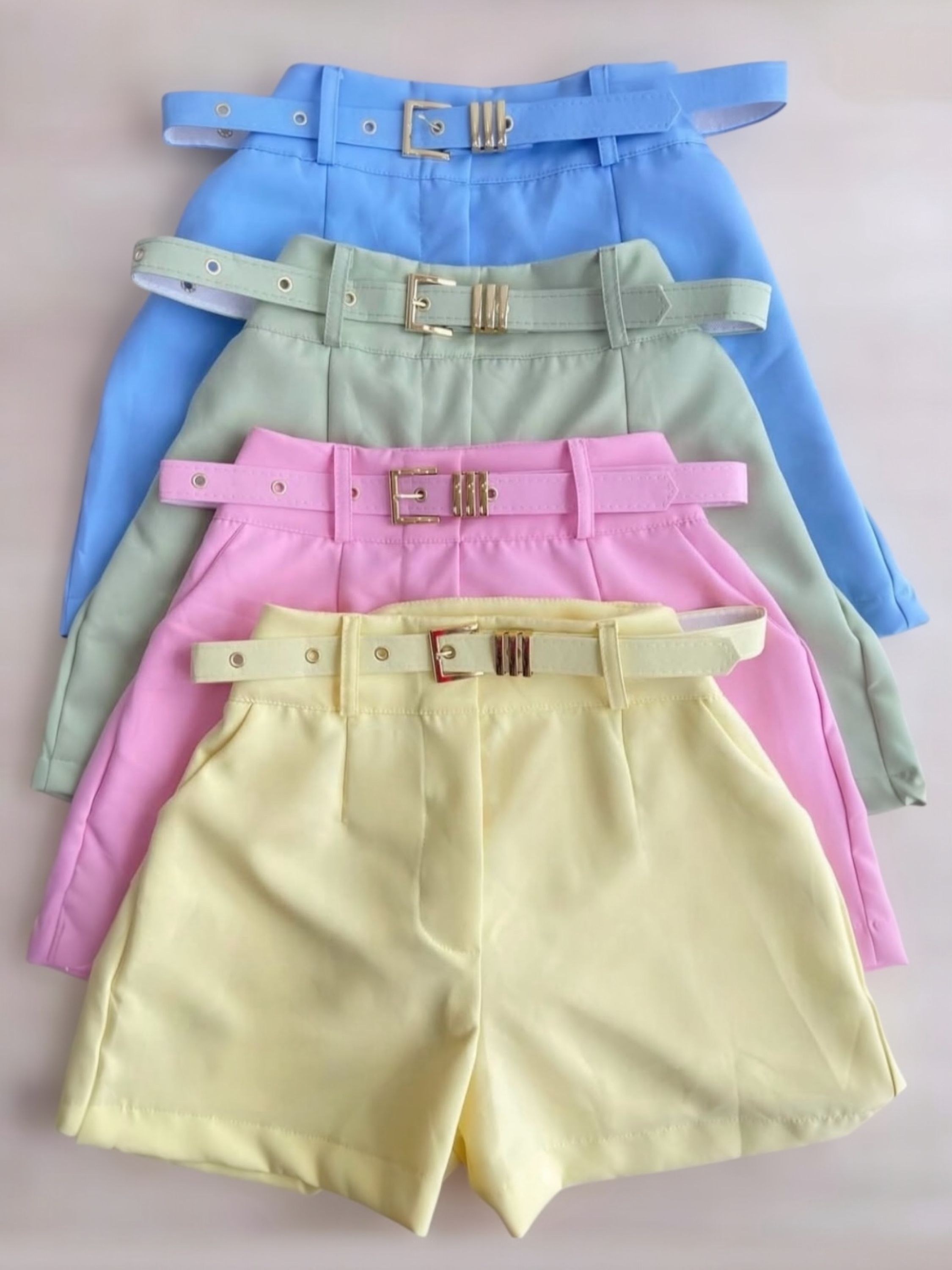 Shorts alfaiataria cinto