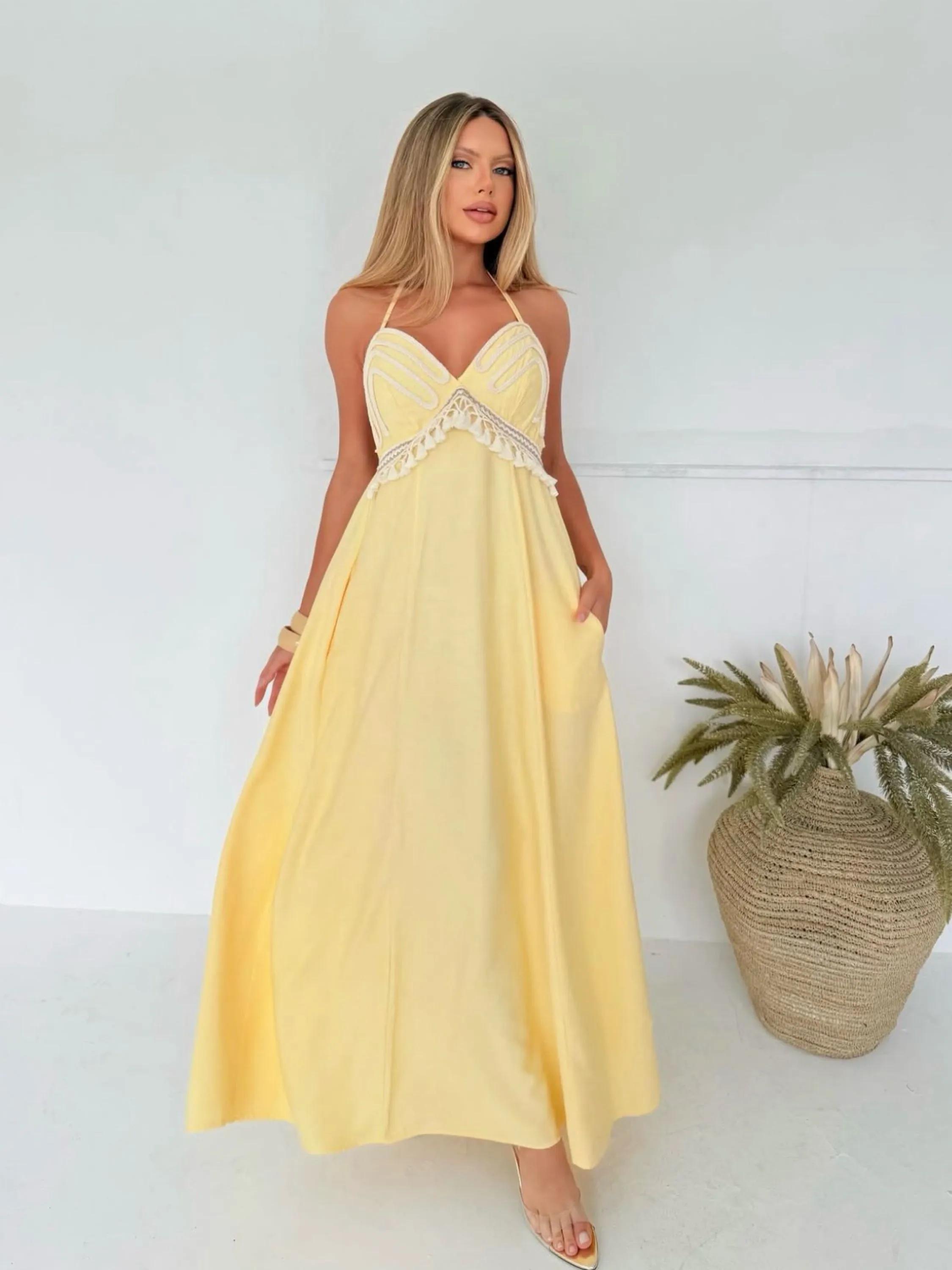 Vestido longo cordão