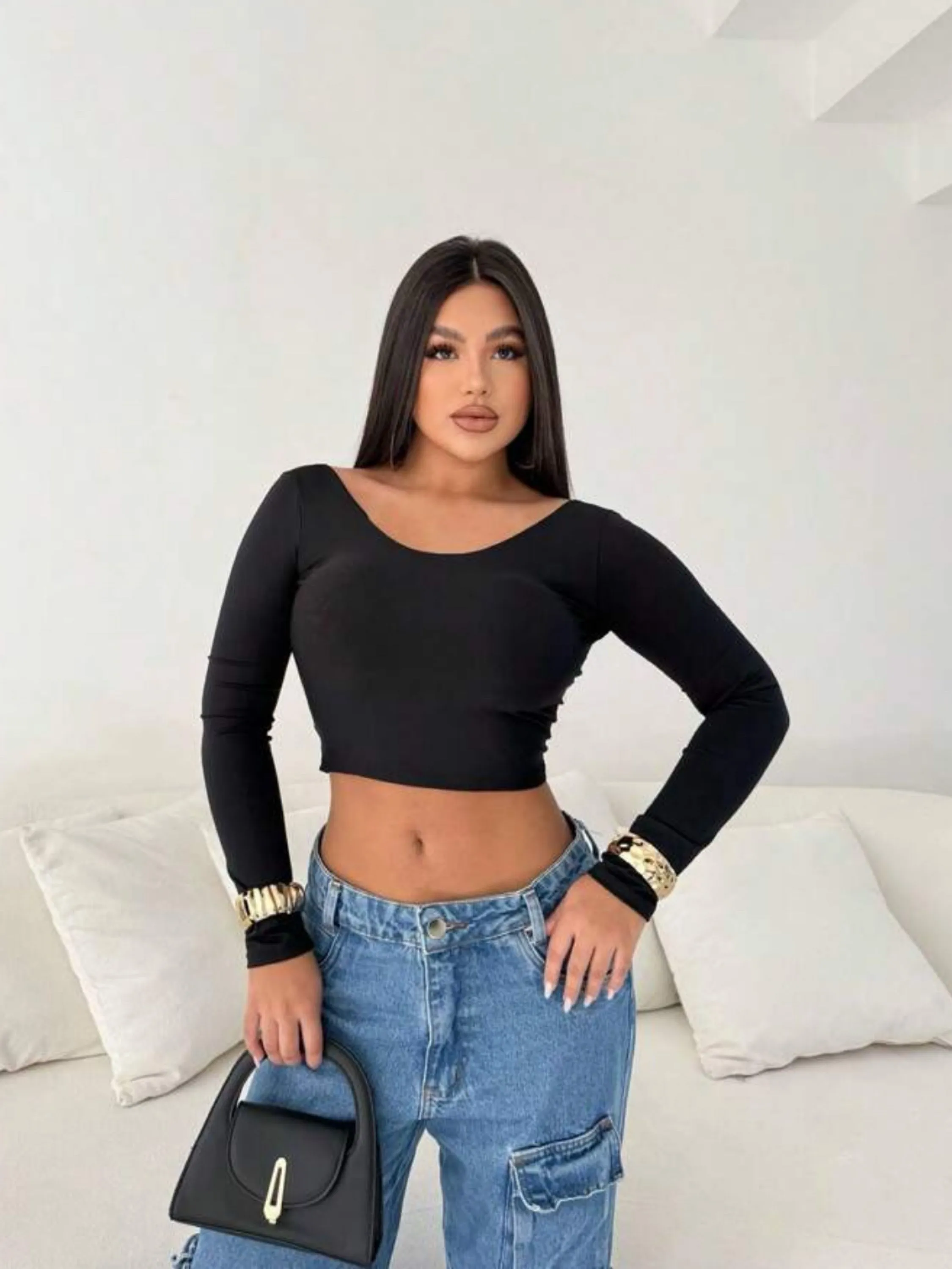 Cropped manga longa costas nua