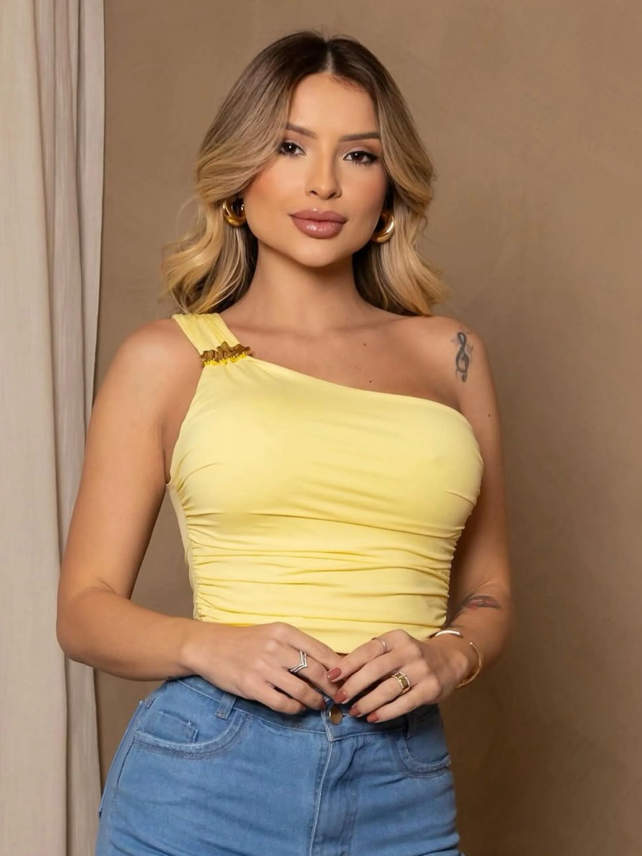 Cropped nula manca Bia