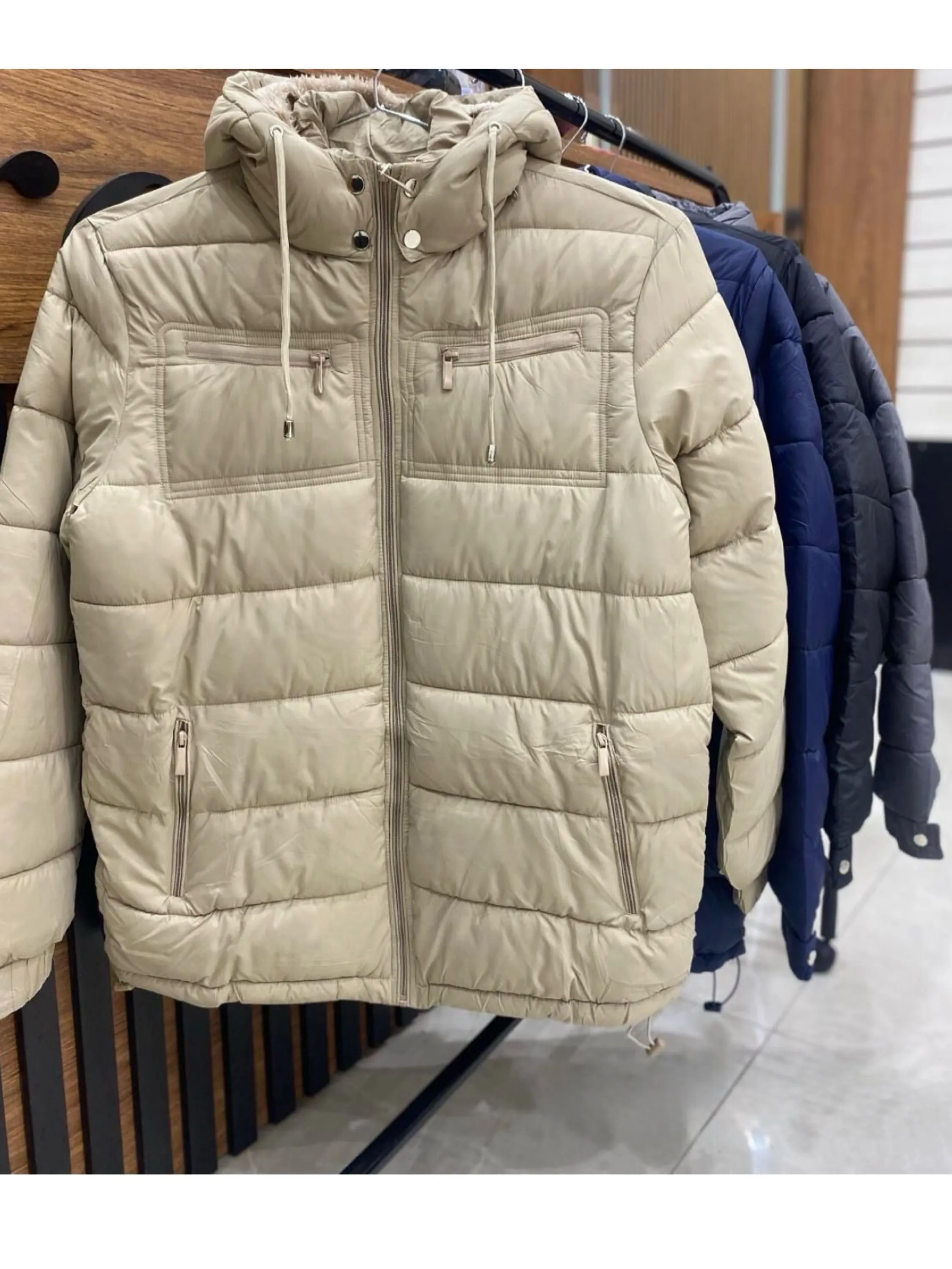 Jaqueta nylon forrada