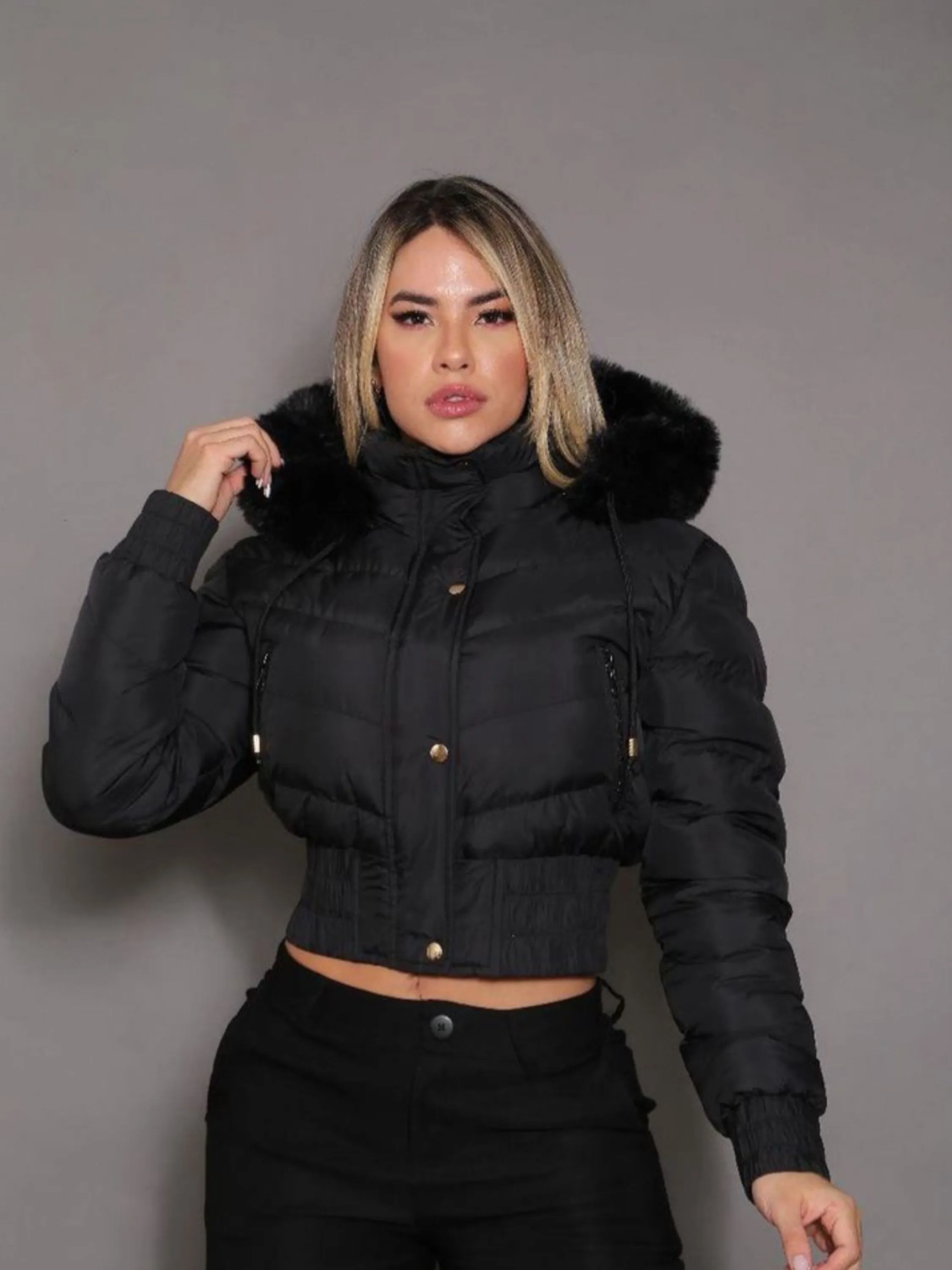Puffer nylon forrada com toca