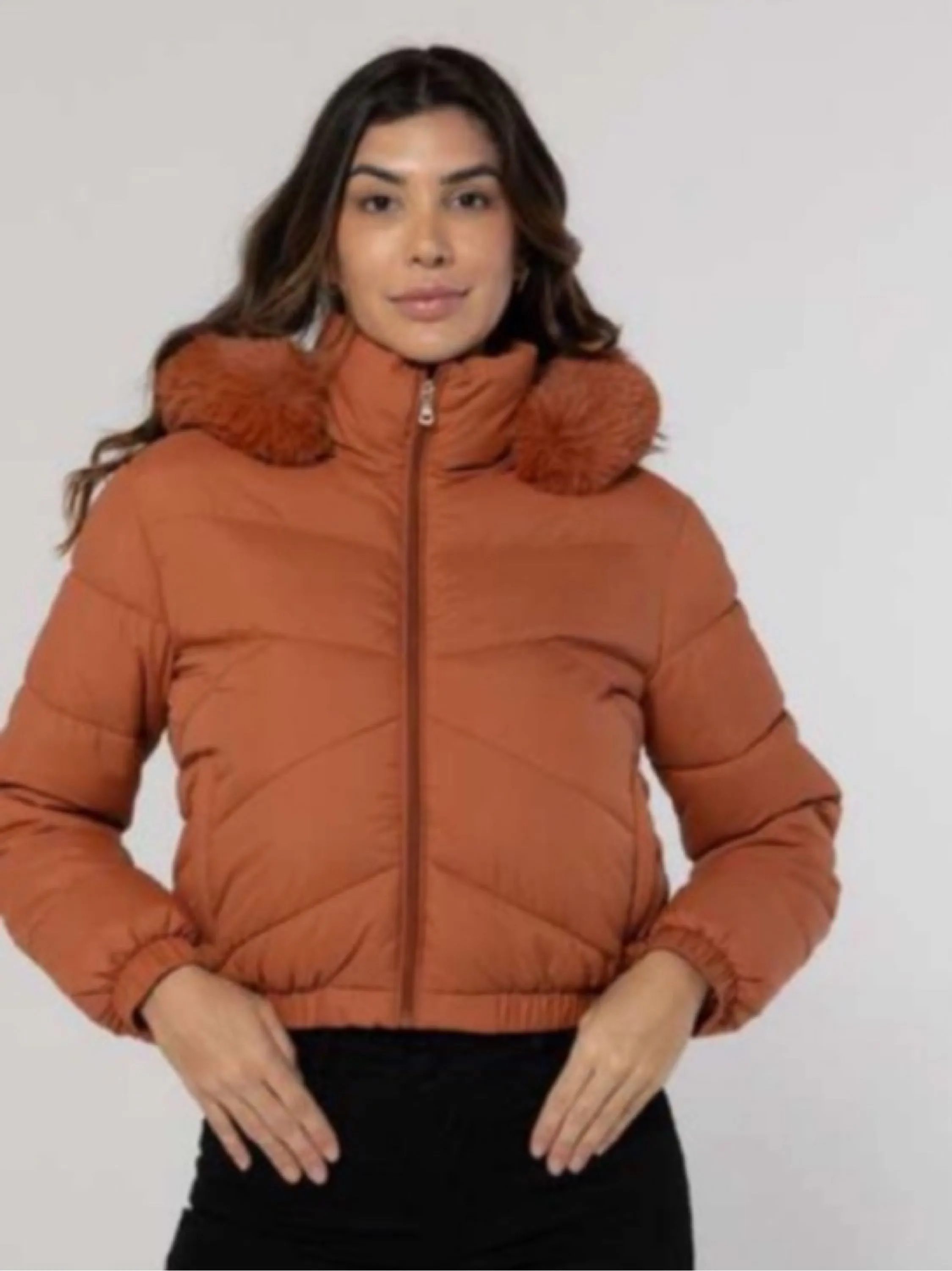 Jaqueta puffer nylon forrada