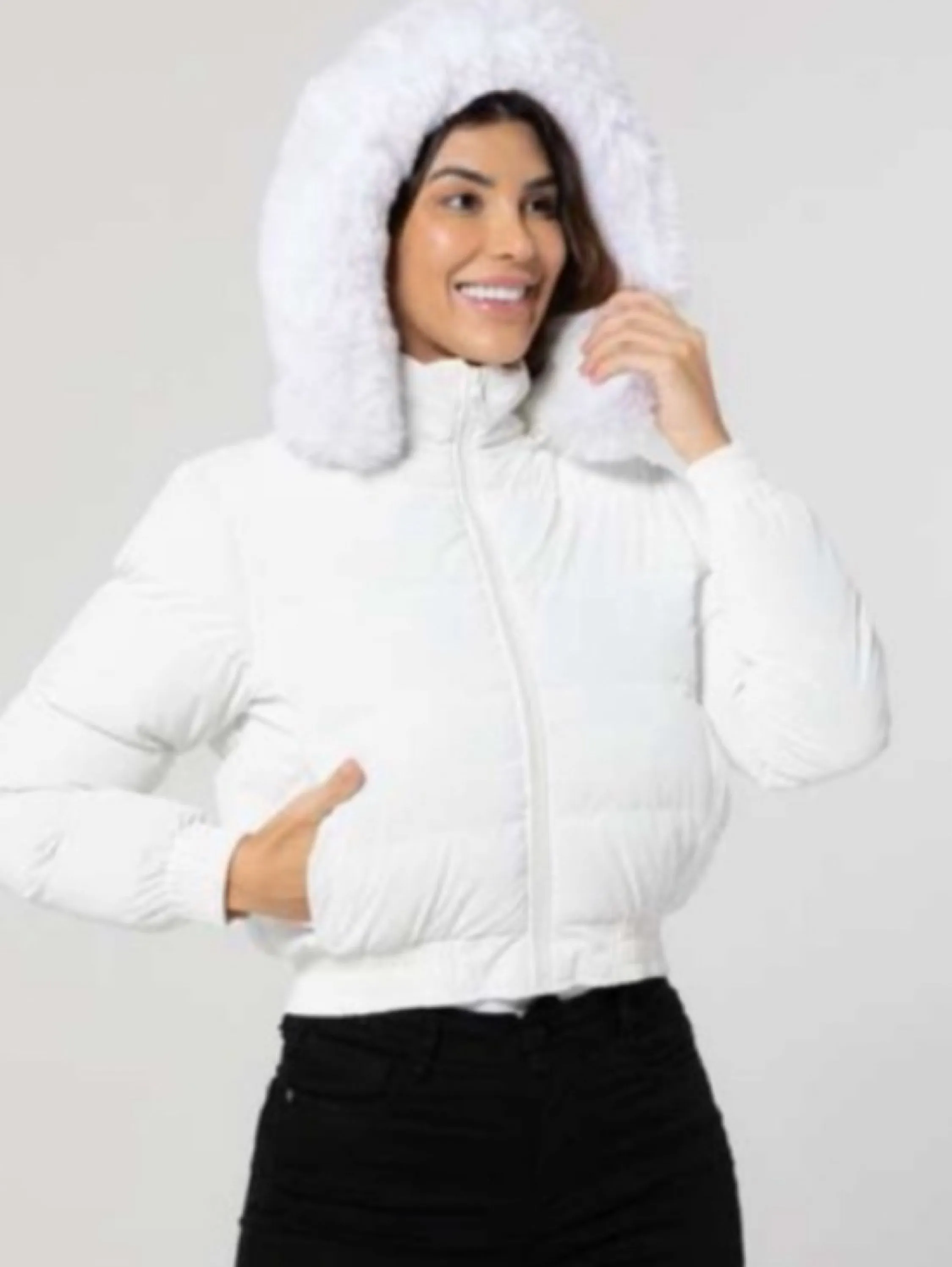 Puffer nylon forrada com toca
