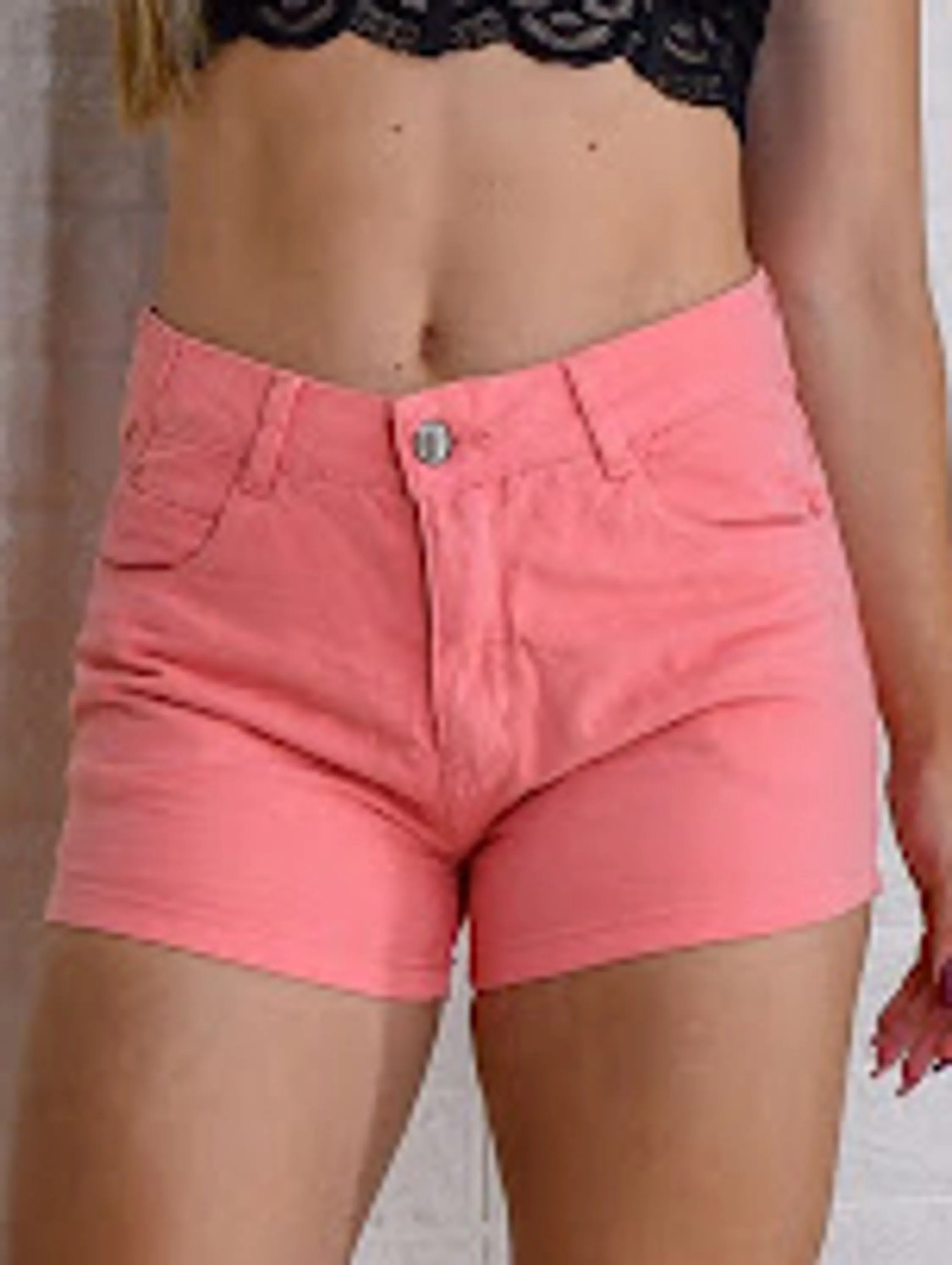 Short Feminino Jeans cor Salmão