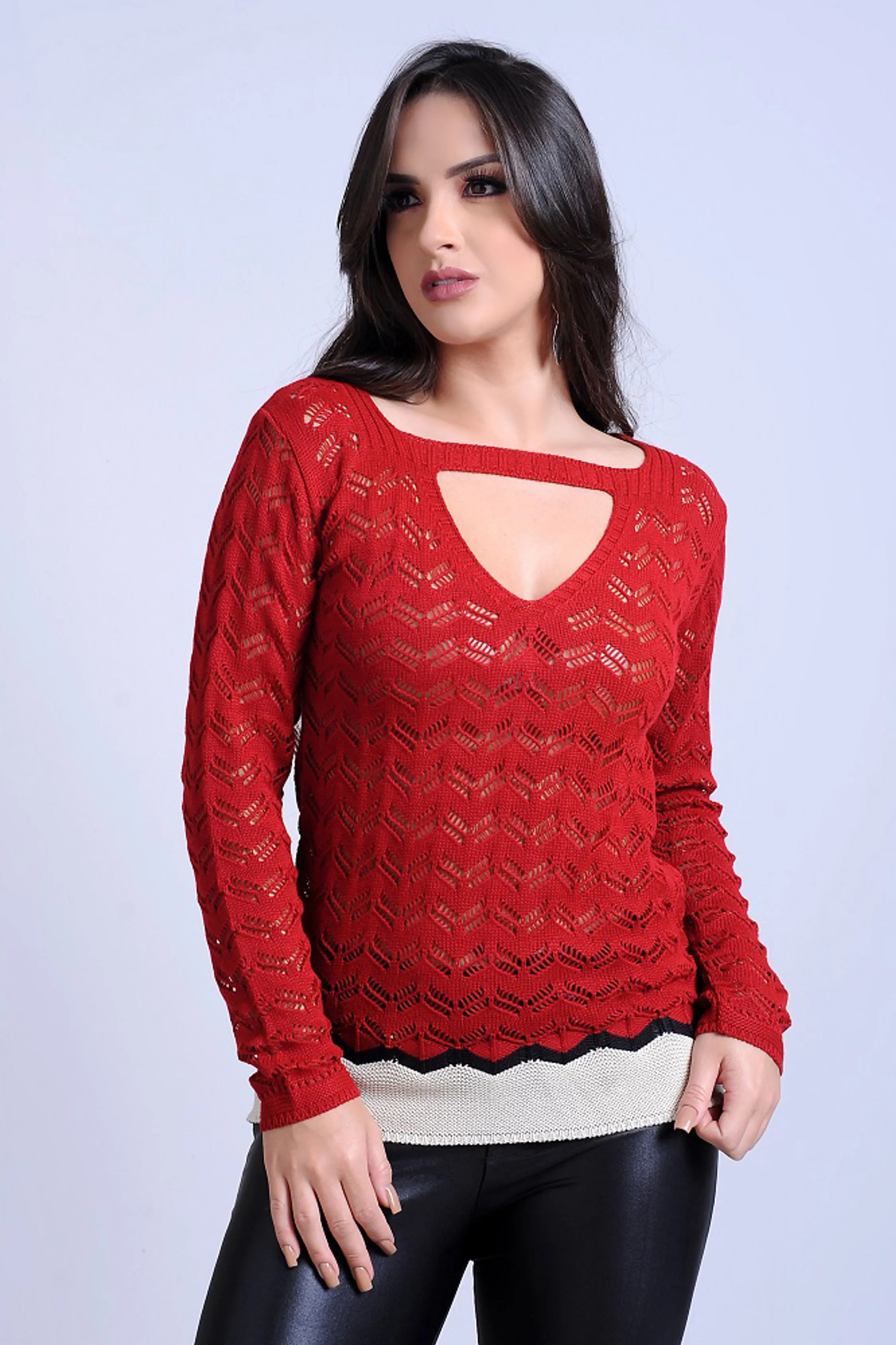 Blusa Tricot Vazado Vermelho Manga Longa