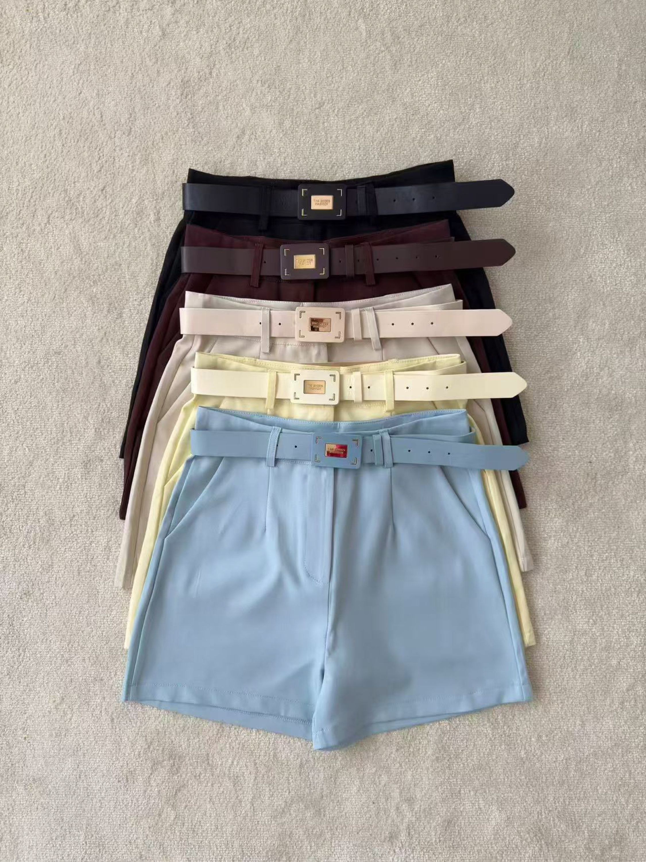 Short feminino vem com cinto