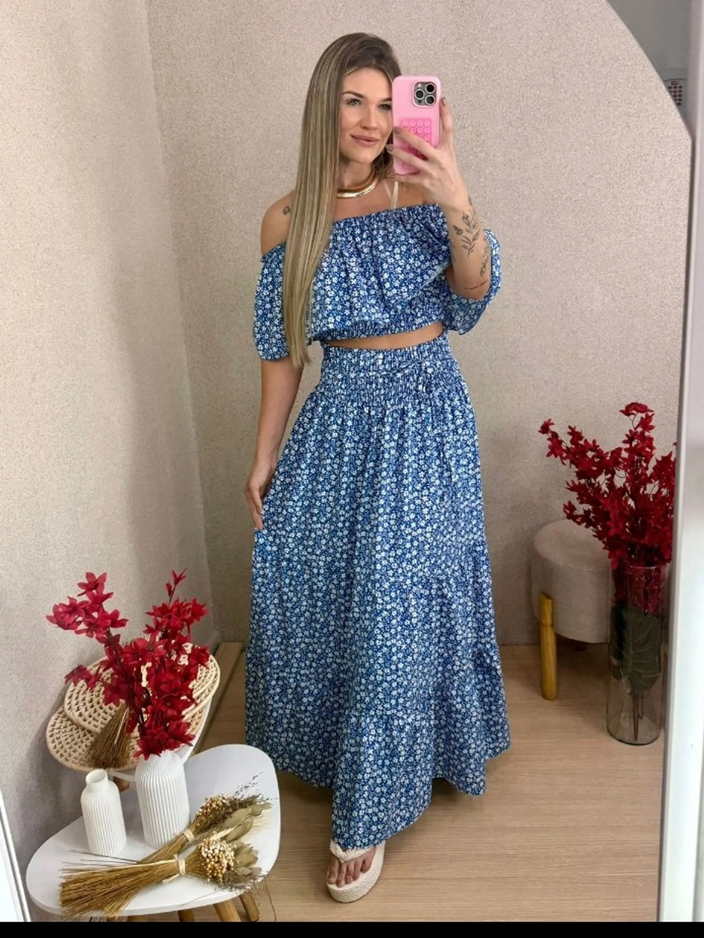 Conjunto feminino com blusinha e saia (18)