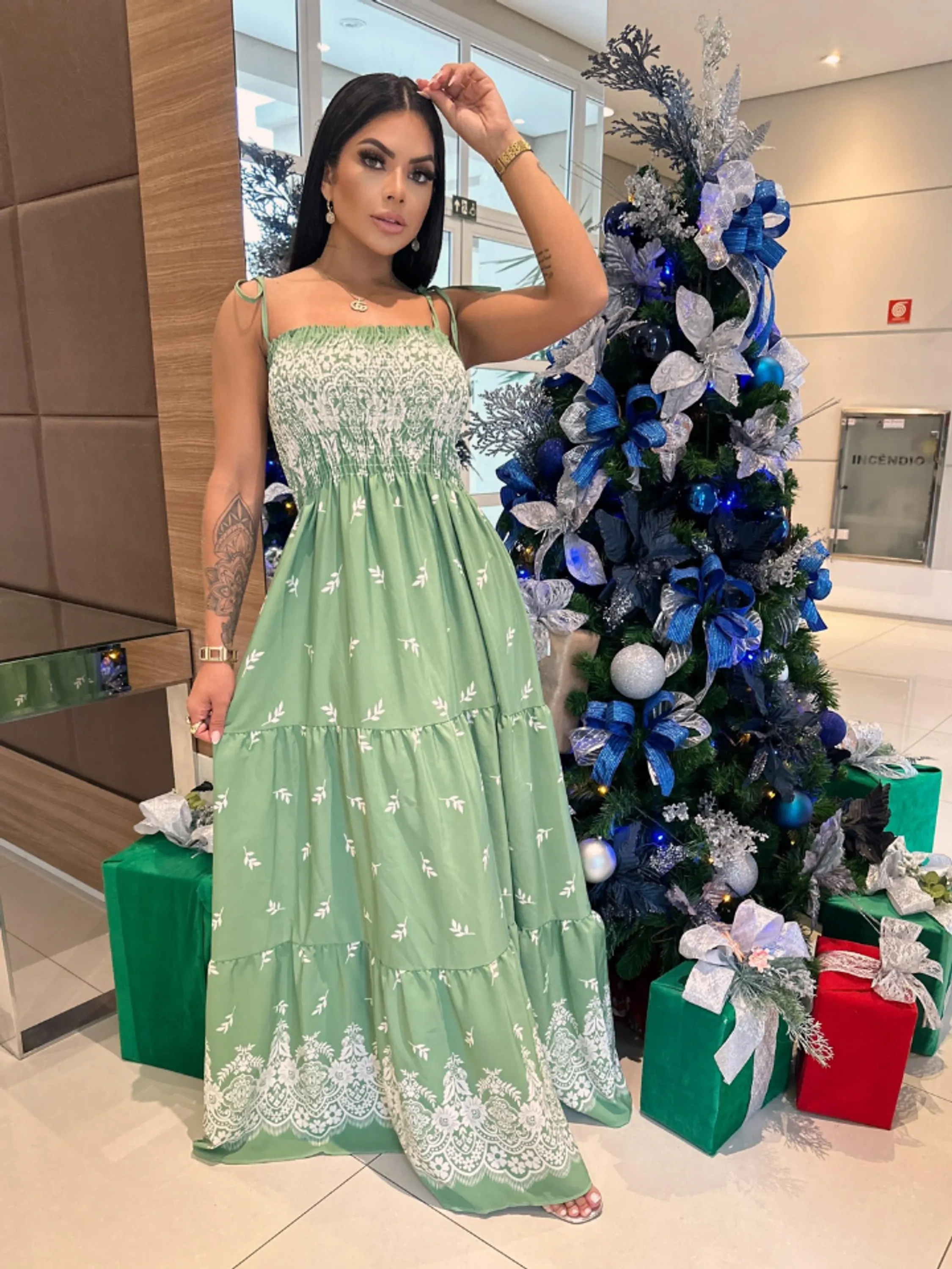 Vestido longo tamanho único,veste do 38 ao 50