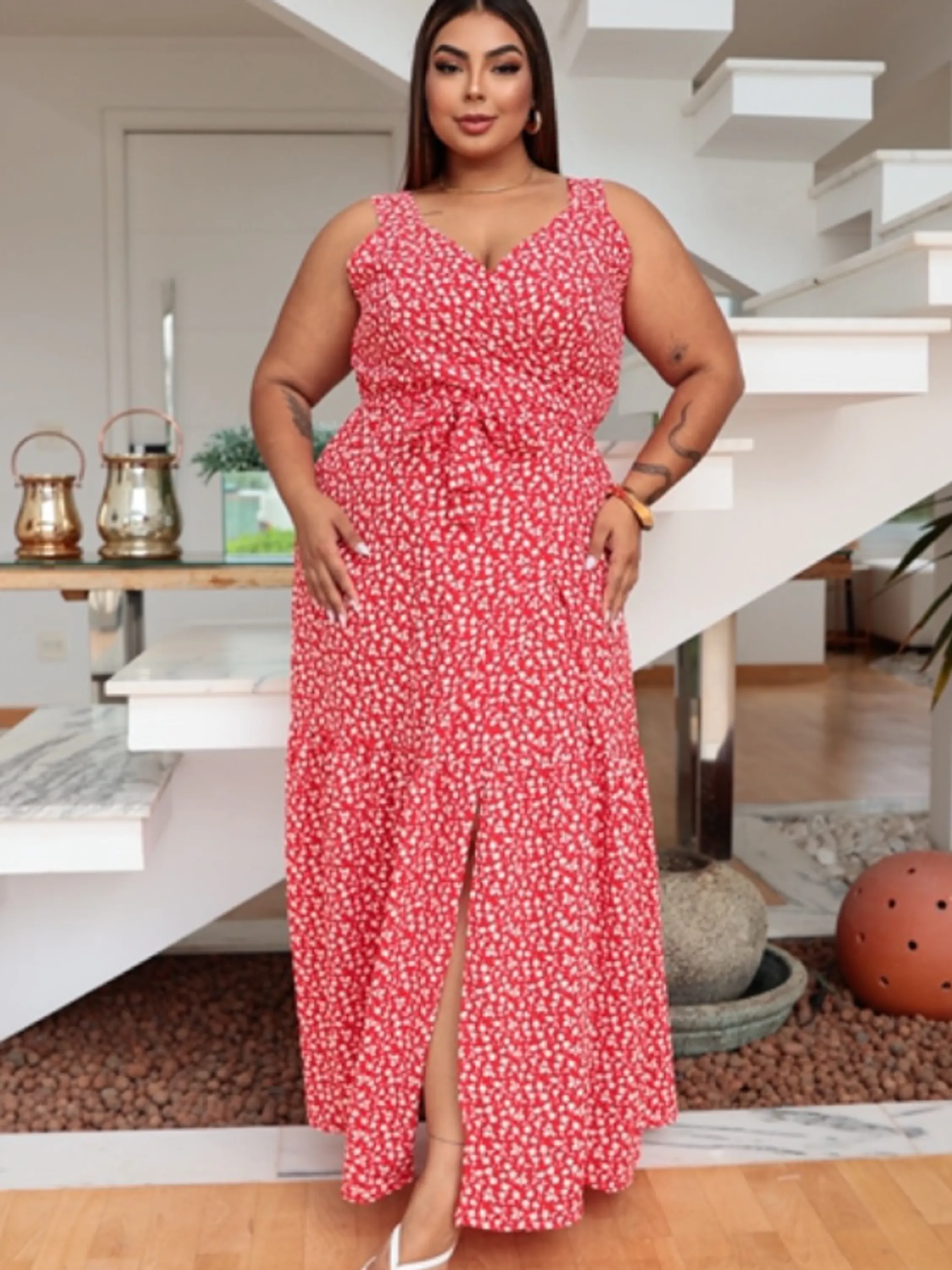 Vestido envelope Plus size estampas variadas (42)