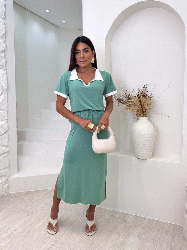 Conjunto feminino de saia com fenda lateral (53)