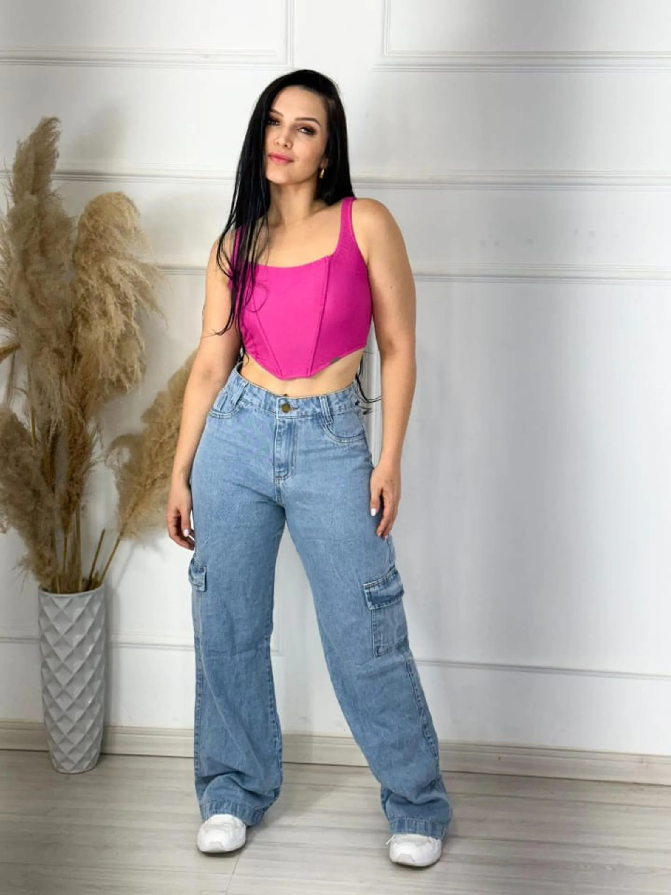 Calça feminina Wid Leg Cargo