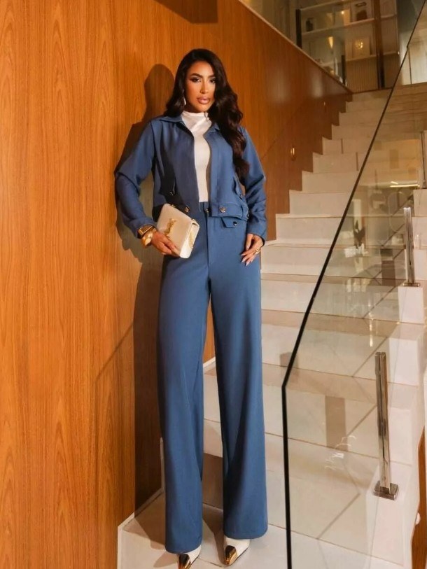 Conjunto de calça reta com casaqueto feminino (27)