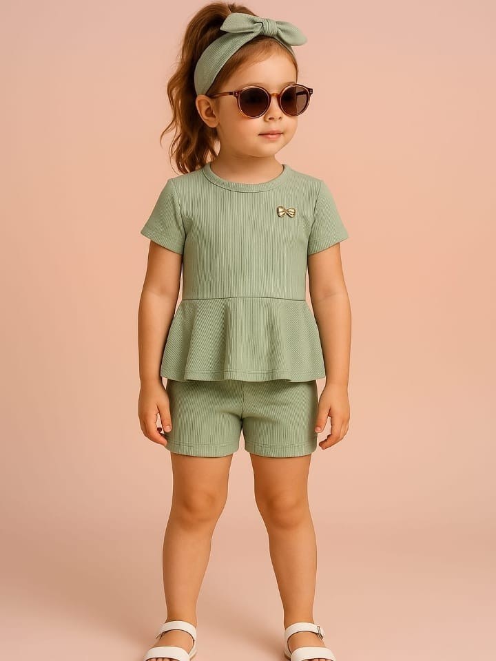 Conjunto feminino infantil shorts e blusinha