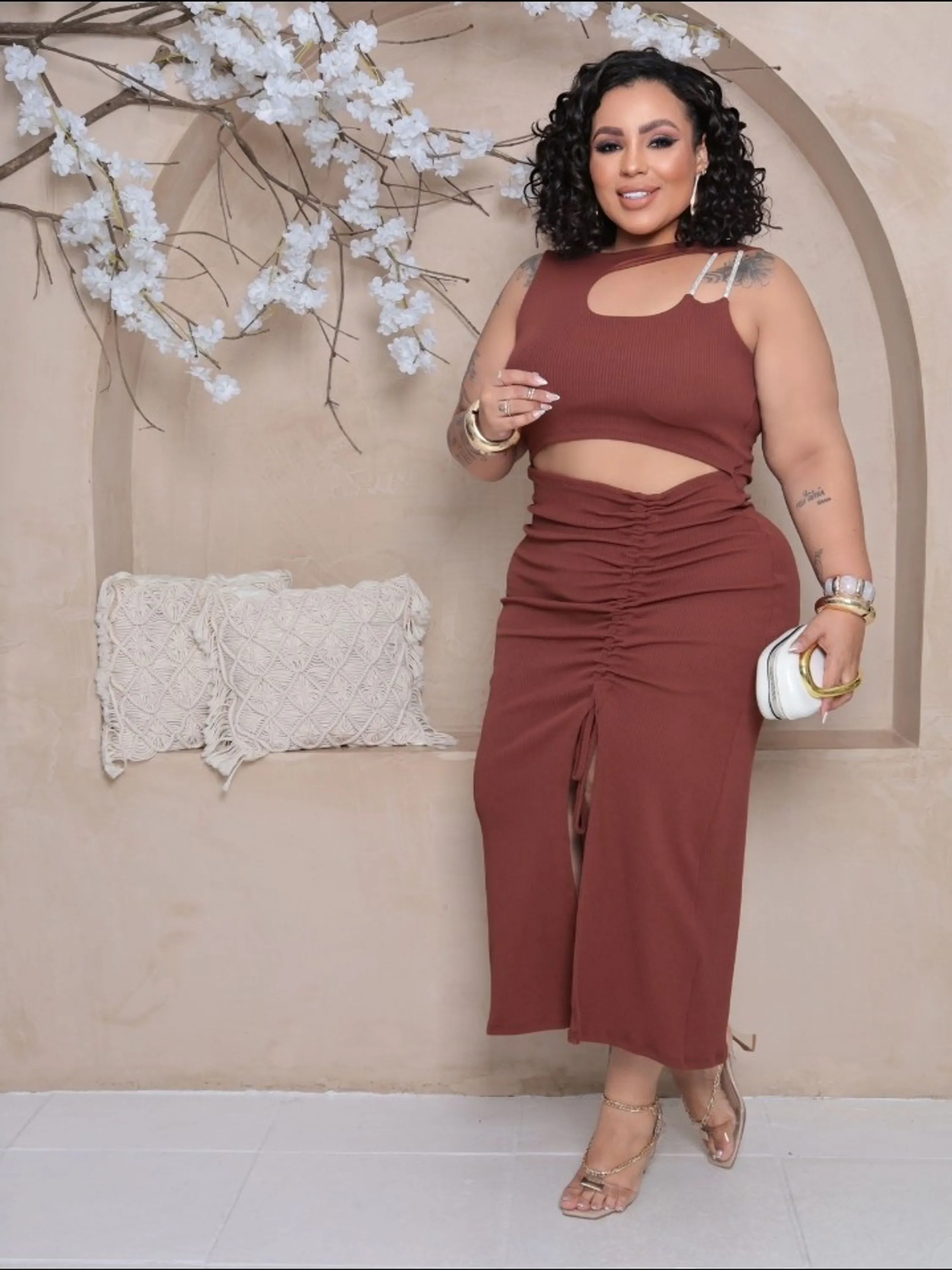 Vestido Midi feminino com alça em brilho (86)