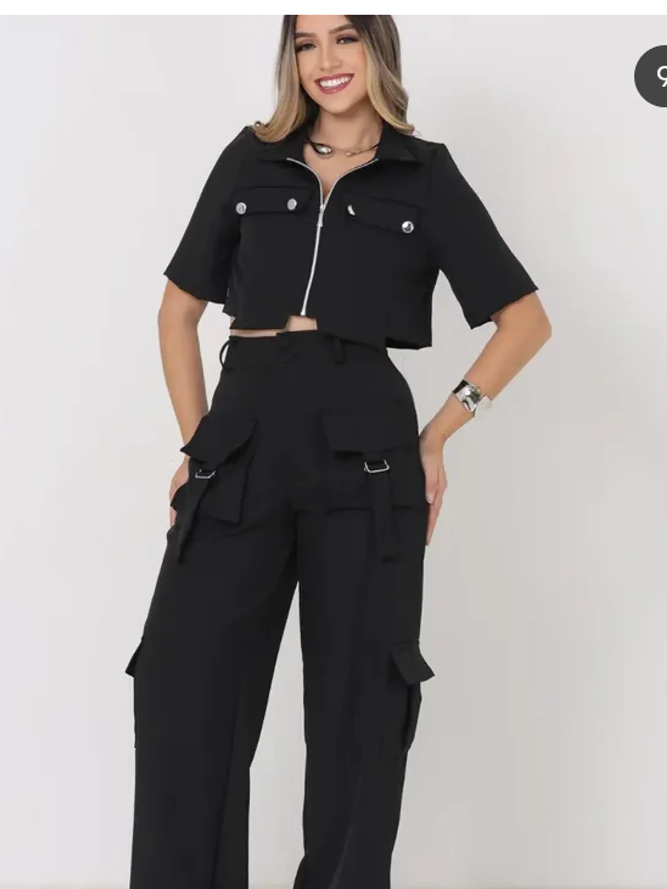 Conjunto feminino calça Cargo e cropped (102)