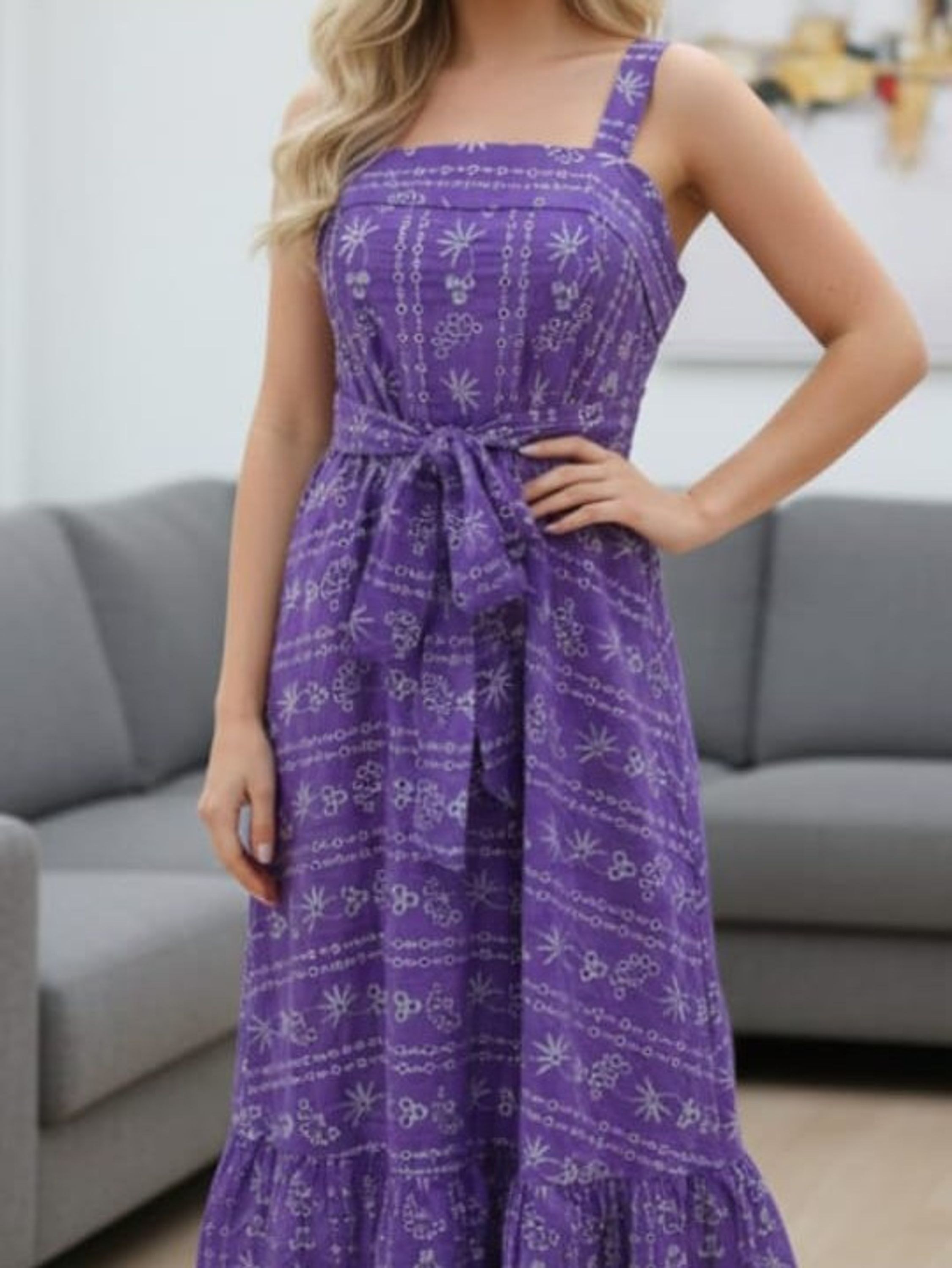 Vestido de alça bordado Midi