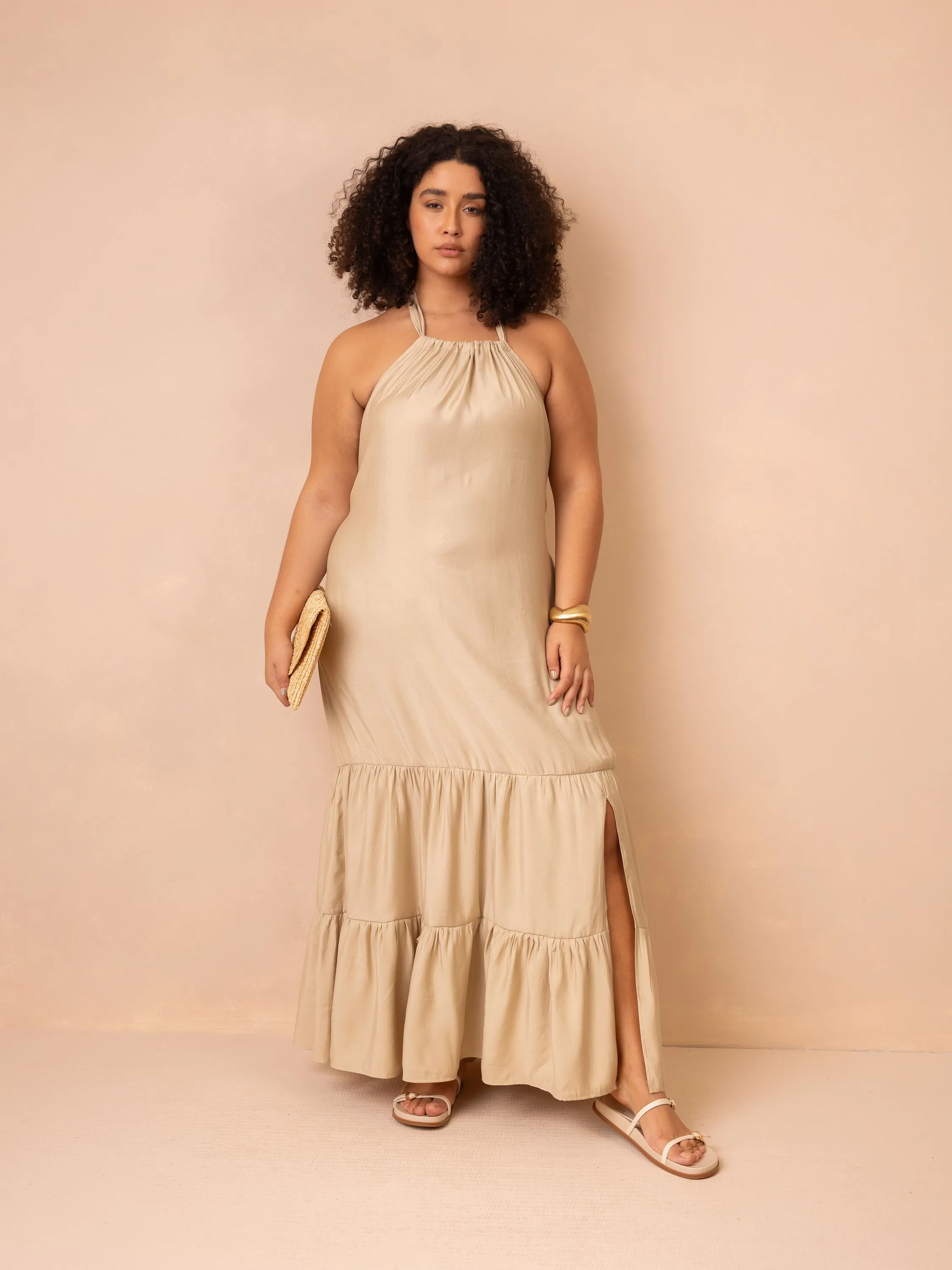 PLSML4 - Vestido Nena Gola Halter plus