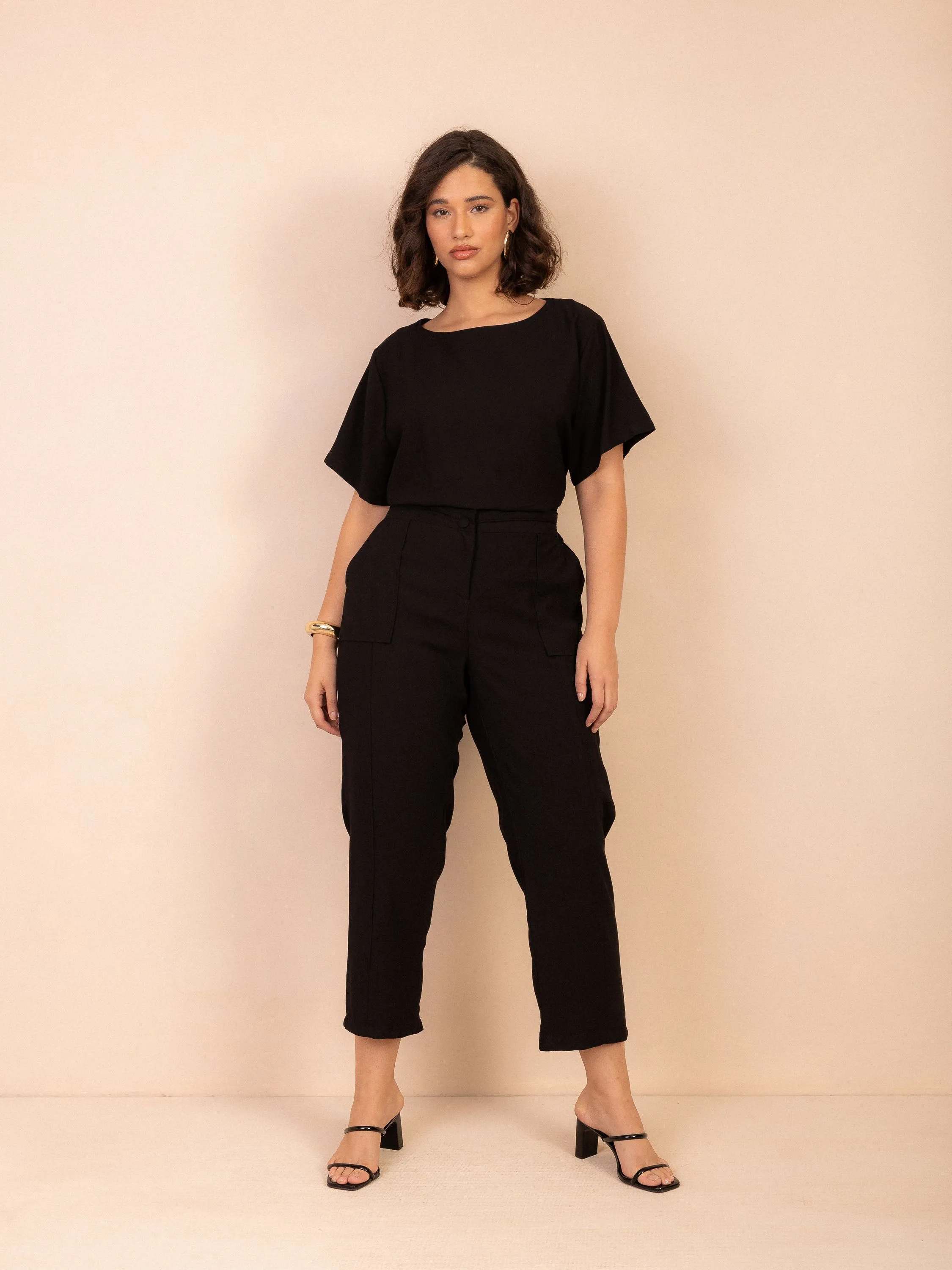 PL901 - Conjunto Chiara Plus Blusa e Calça em Alfaiataria