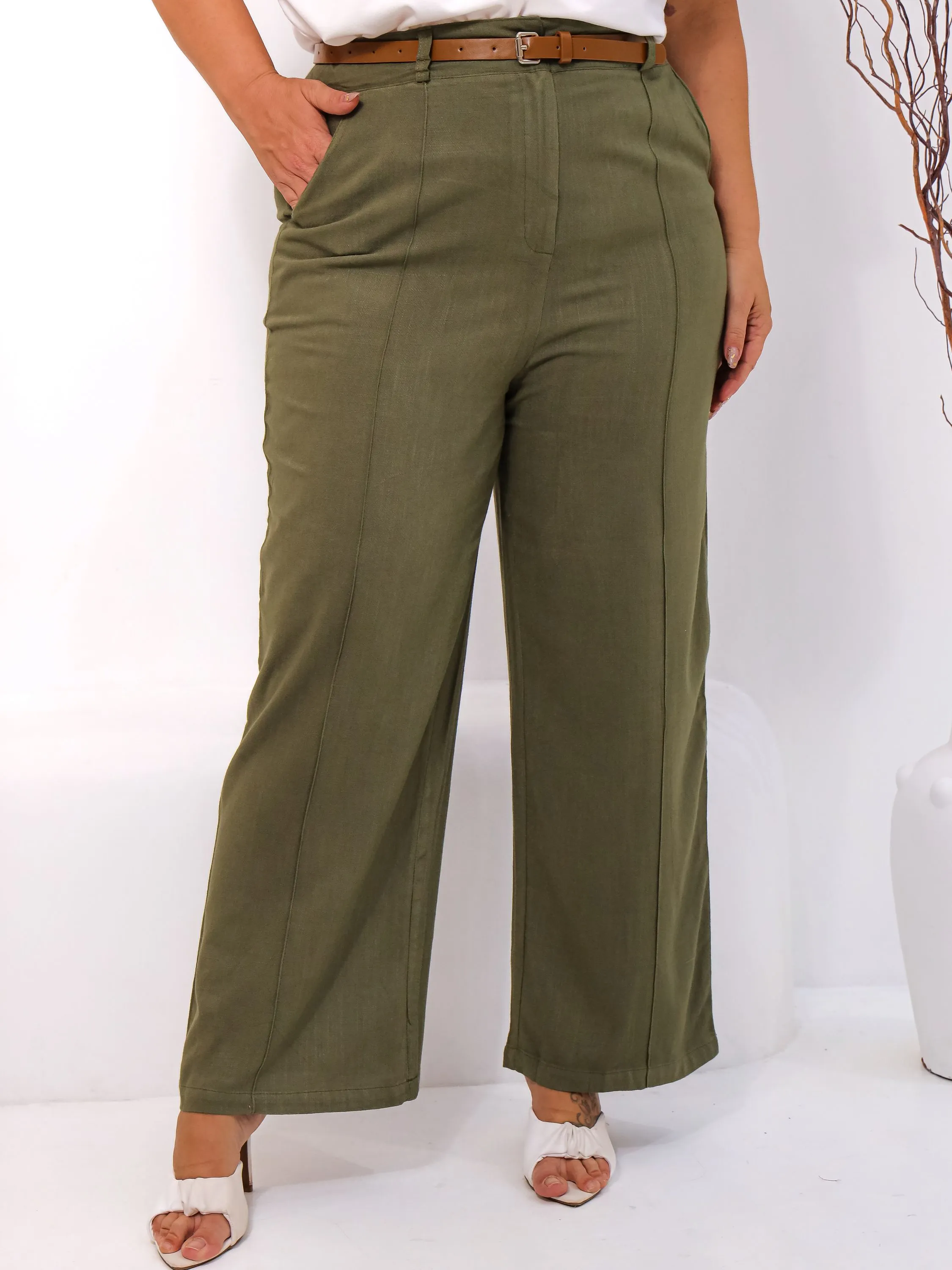 PL31 -   Calça Cinturada em Viscose e Linho Com Cinto Plus SIZE