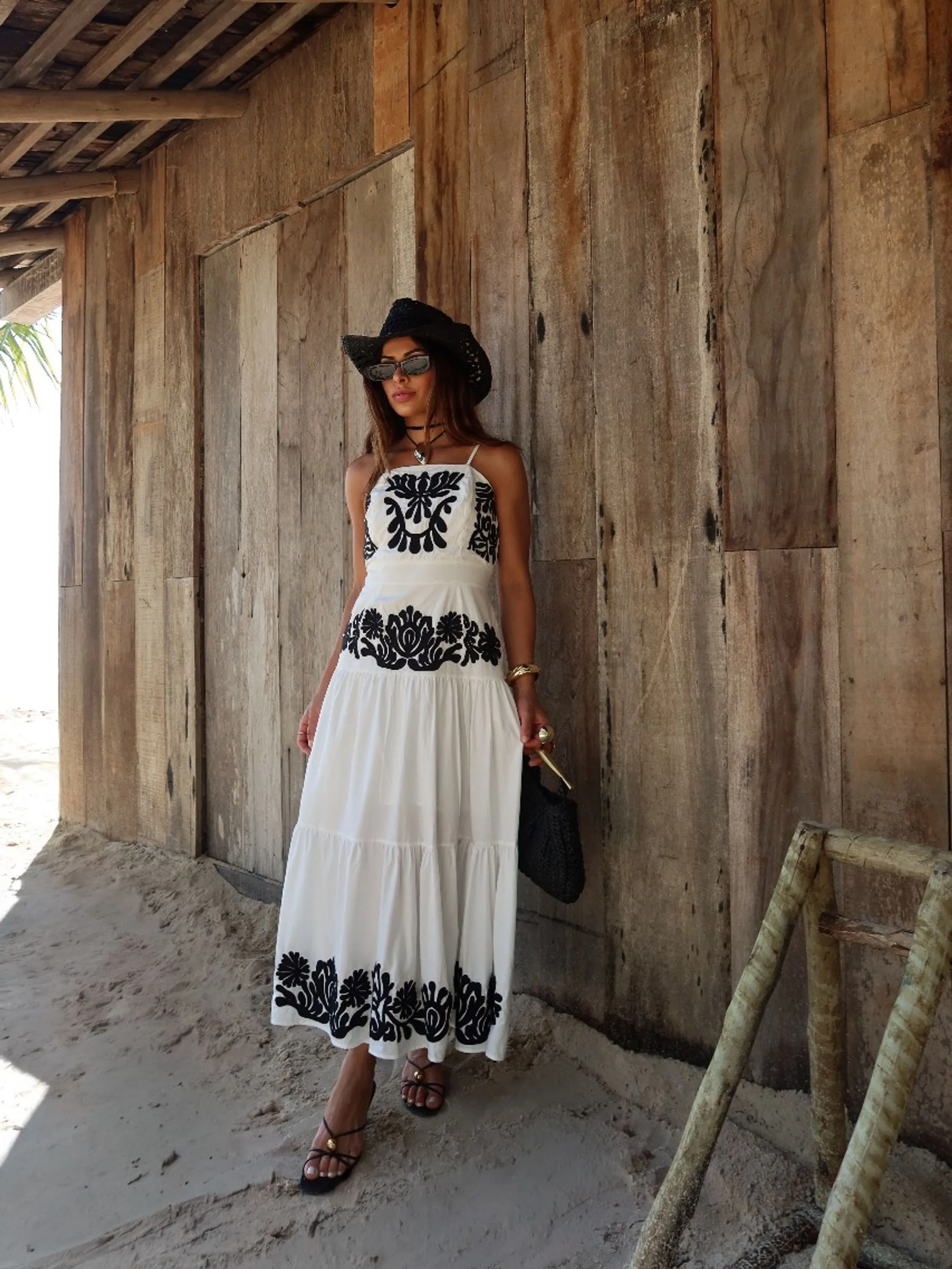 SML62- Vestido Leticia Bordado