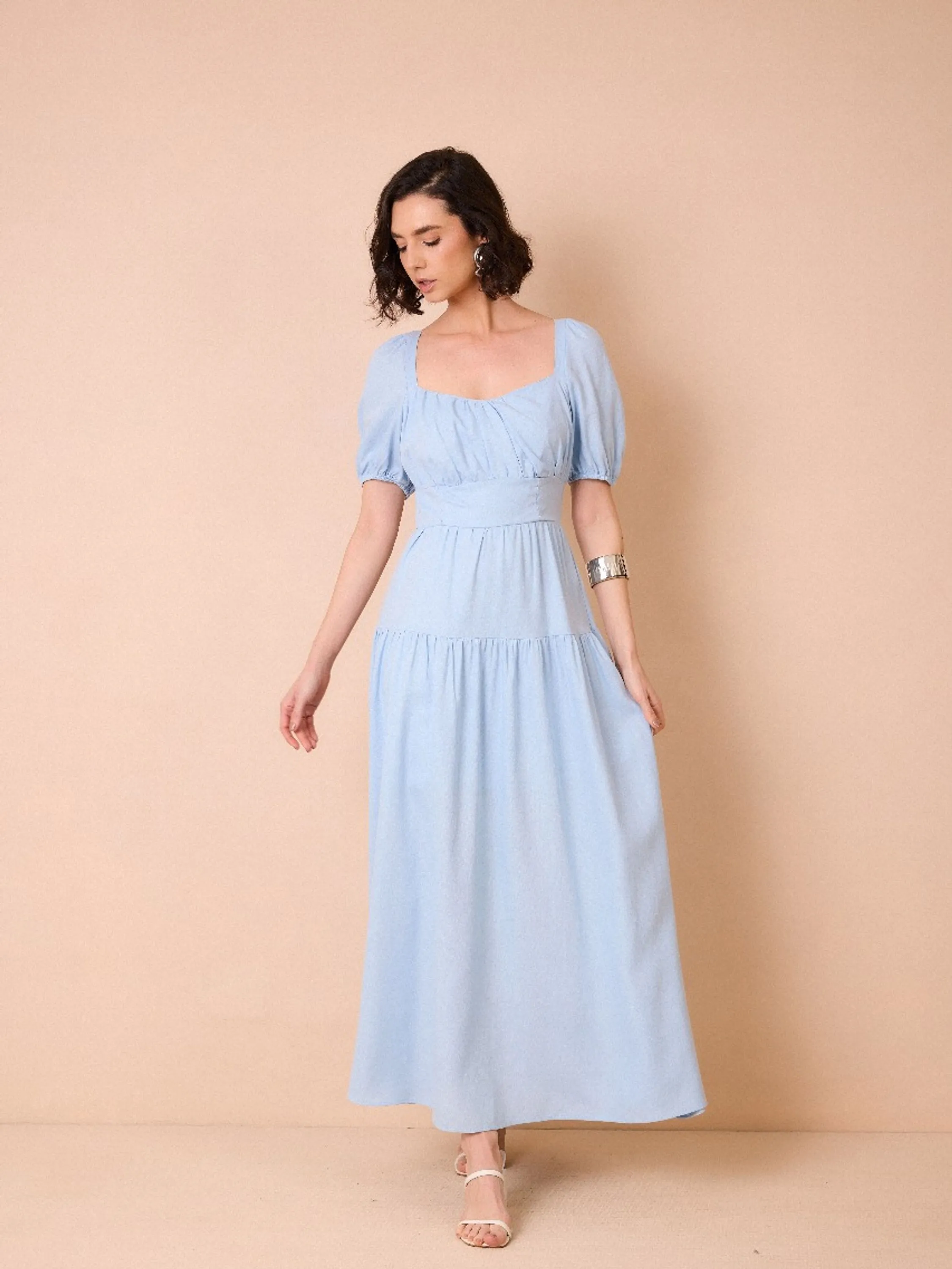 SML50-Vestido Liza Decote Quadrado e Mangas Bufantes