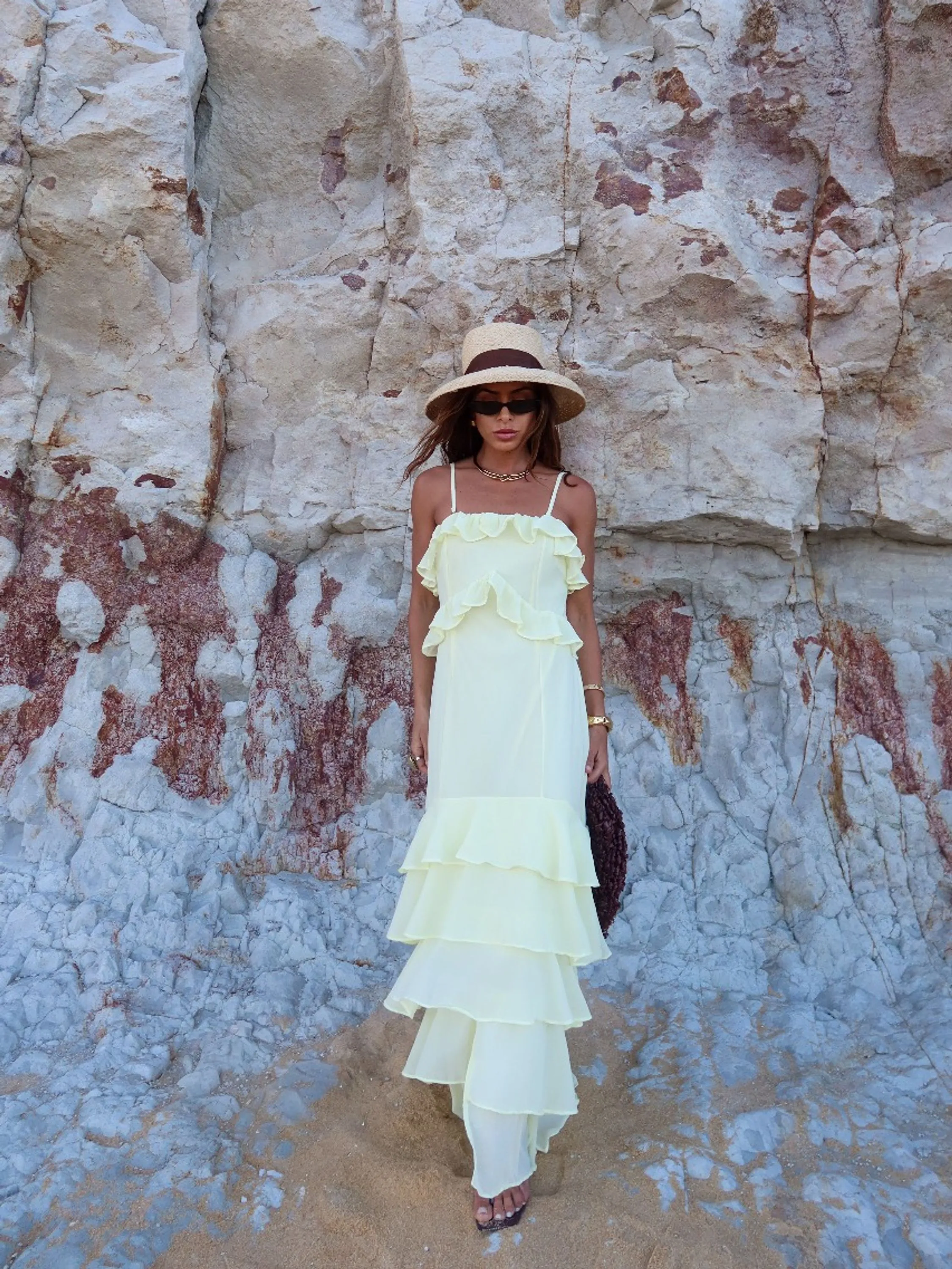 SML47 - Vestido Thalita Babados com Alças Removíveis