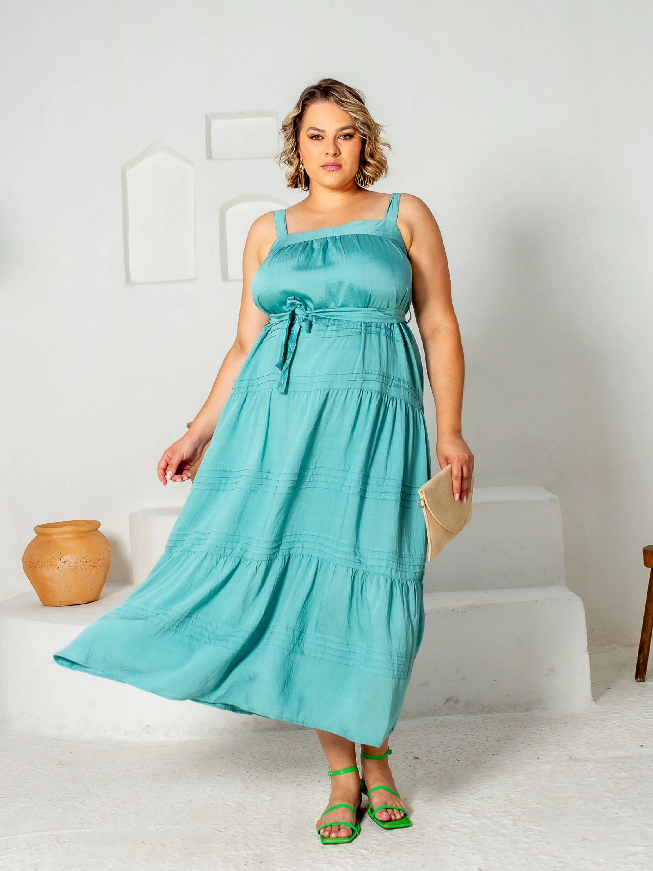 Vestido Liso Plus Size Alças Largas Brisa - PL804