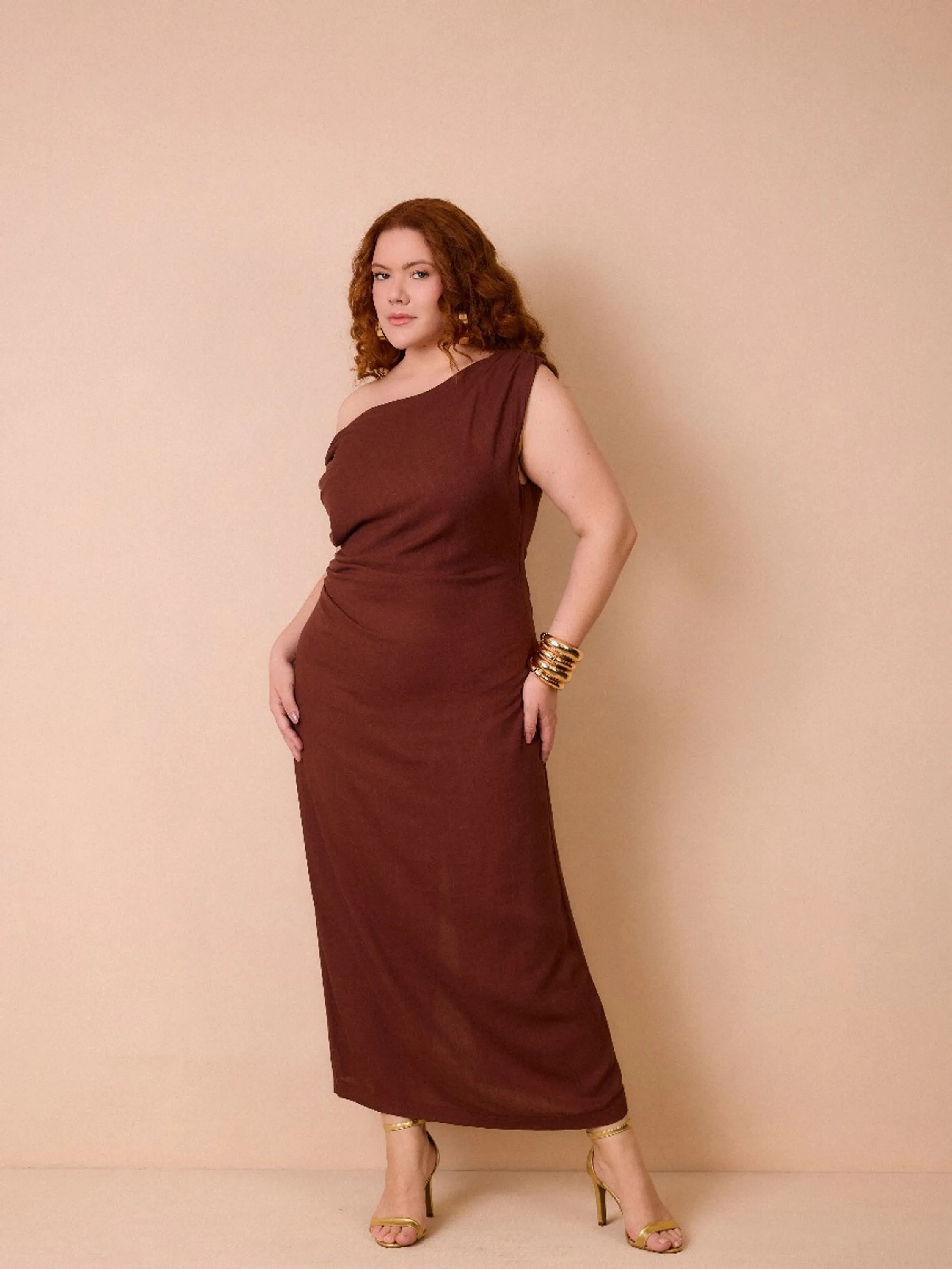 PLSML56-Vestido Assimétrico Drapeado Plus  Hanna