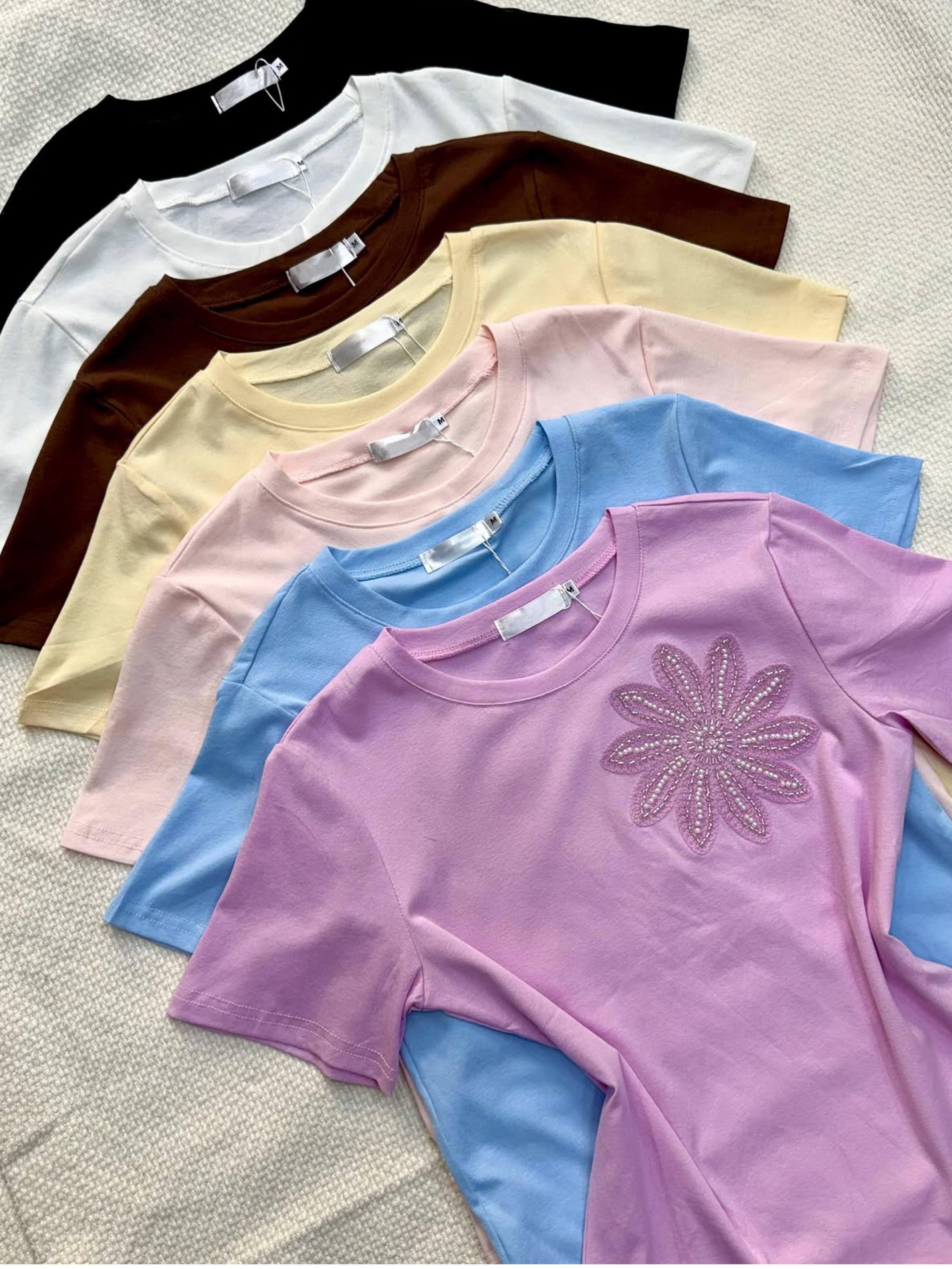 Blusa de algodão com pedreira importado pedro ji